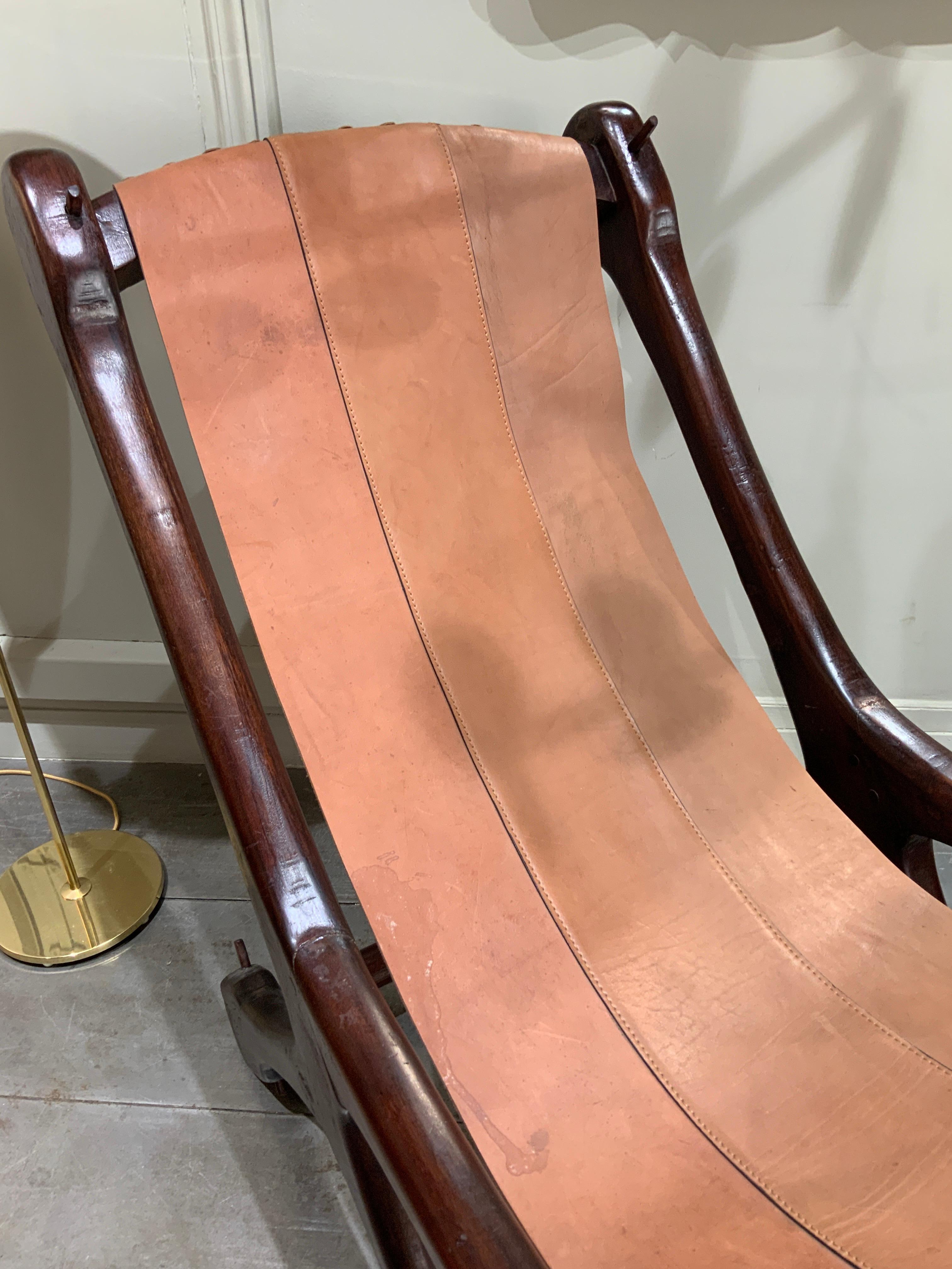 Pair of Lounge Chairs Don S Shoemaker, circa 1970  In Good Condition For Sale In PARIS, FR