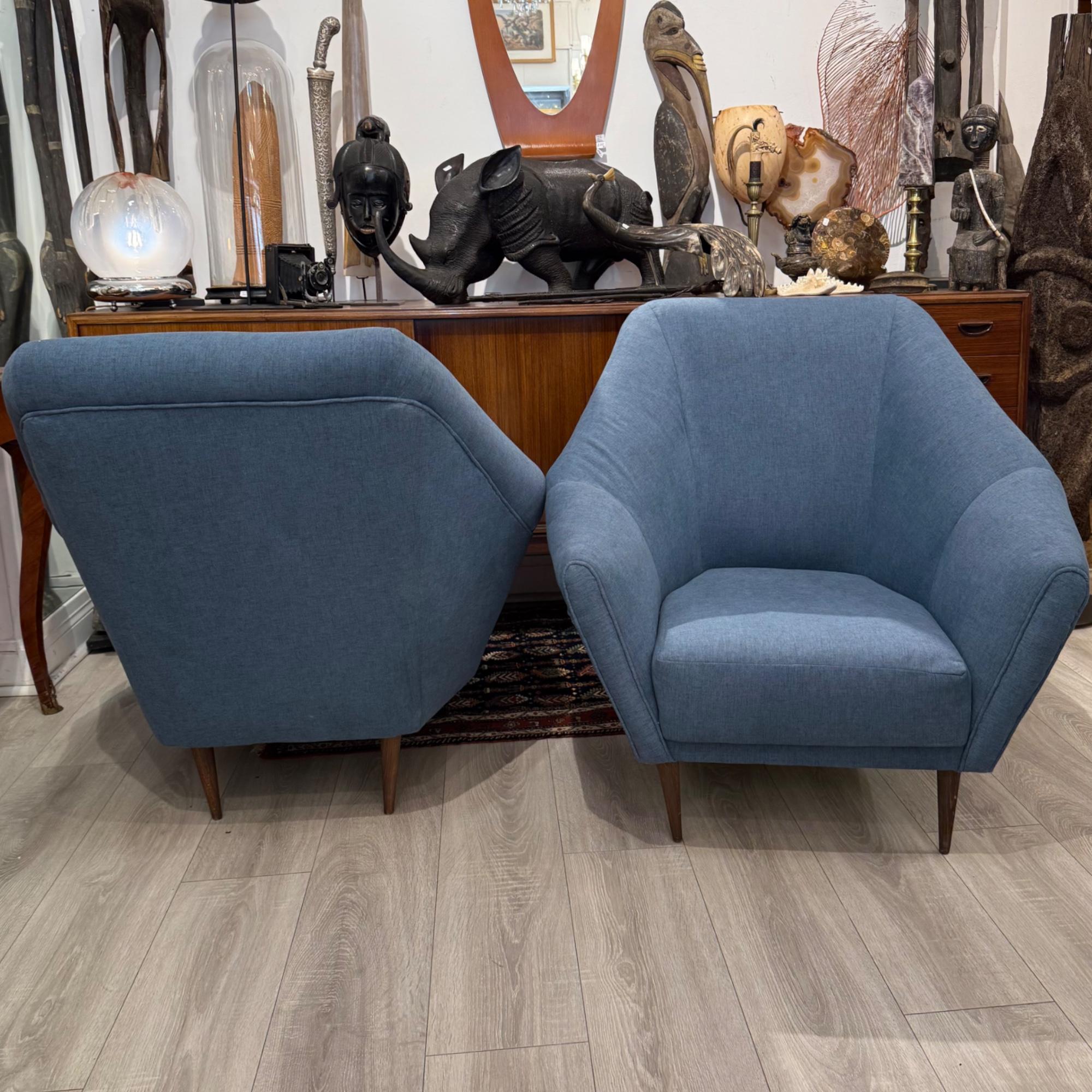 Pair of Lounge Chairs, Ico Parisi for Ariberto Colombo, 20th Century en vente 4