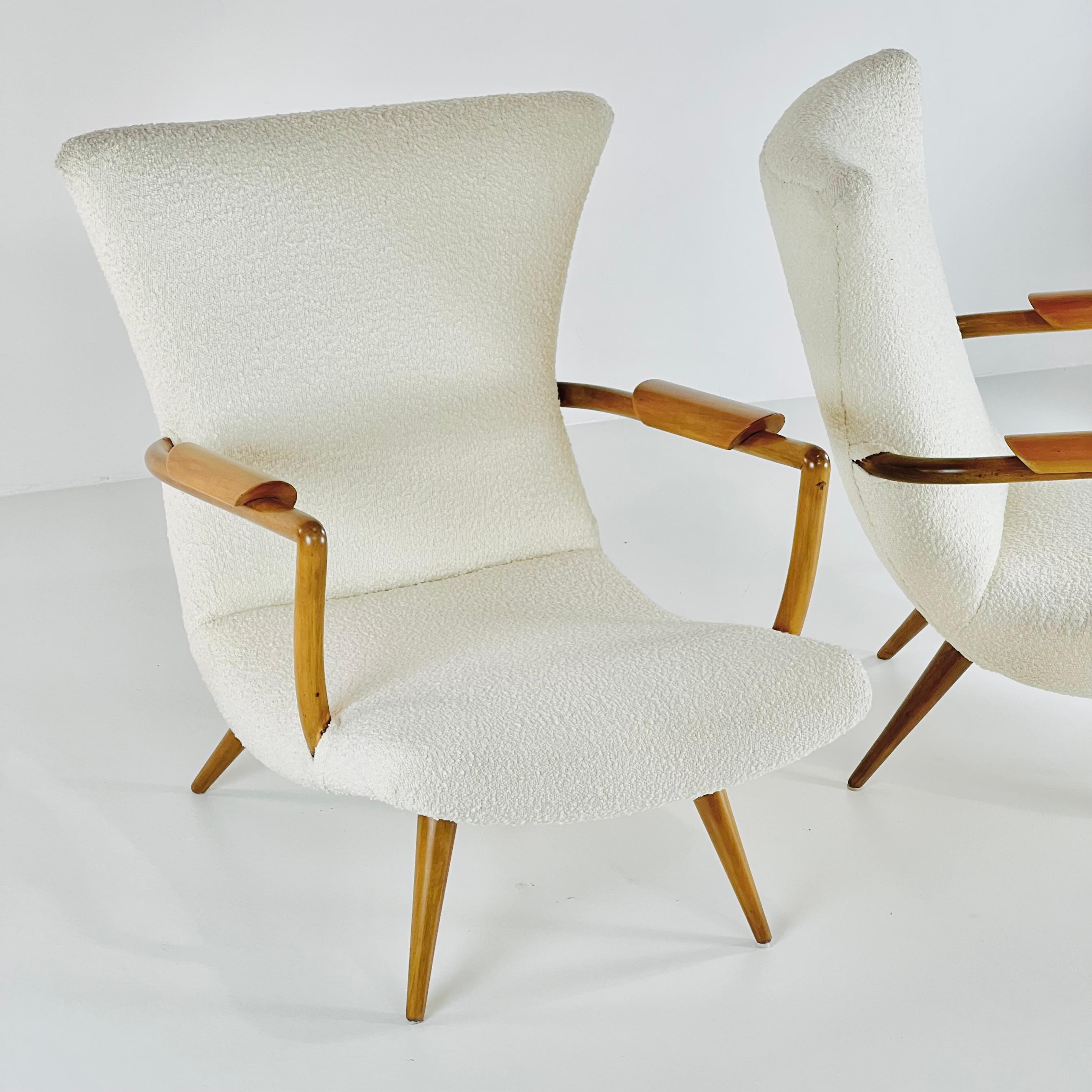 Pair of Lounge Chairs in Caviúna Wood Brazil 1950s Designer Giuseppe Scapinelli In Excellent Condition In Curitiba, PR
