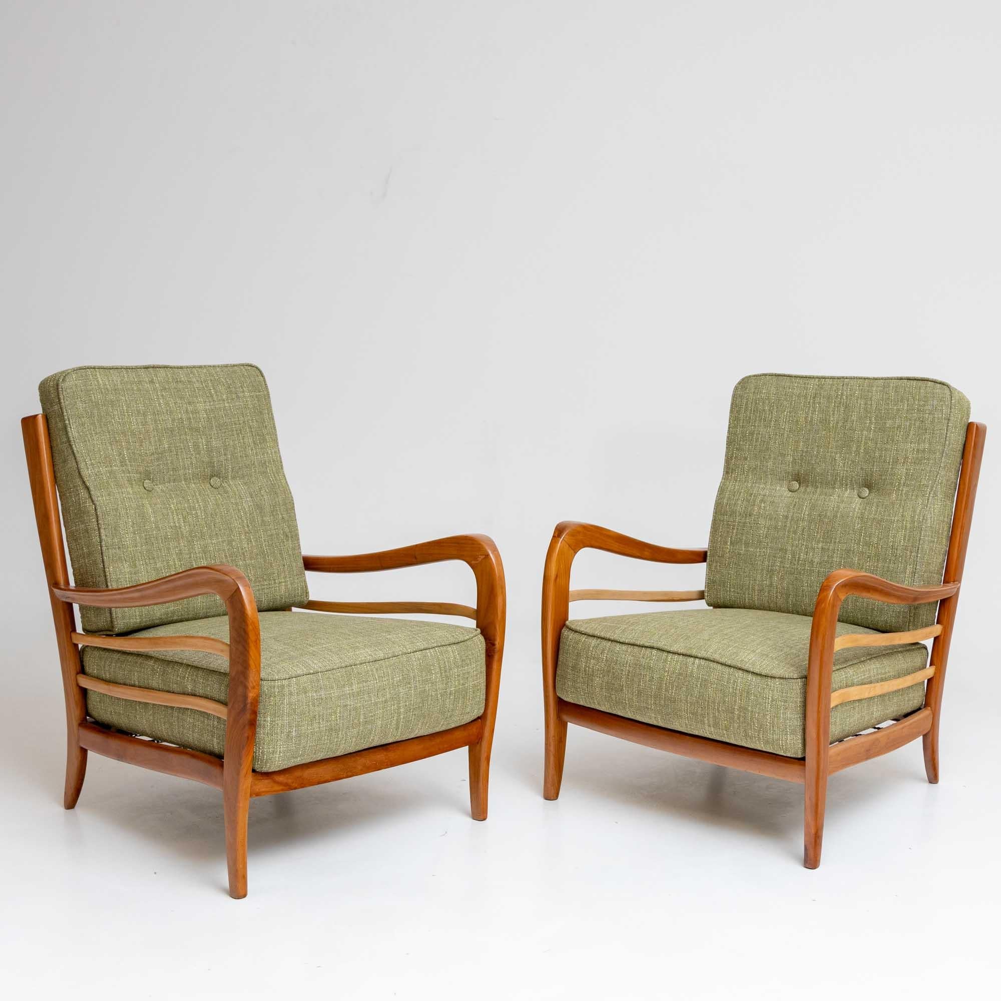 Pair of Lounge Chairs in Cherry, green Upholstery attr. Paolo Buffa, Italy 1950s For Sale 3
