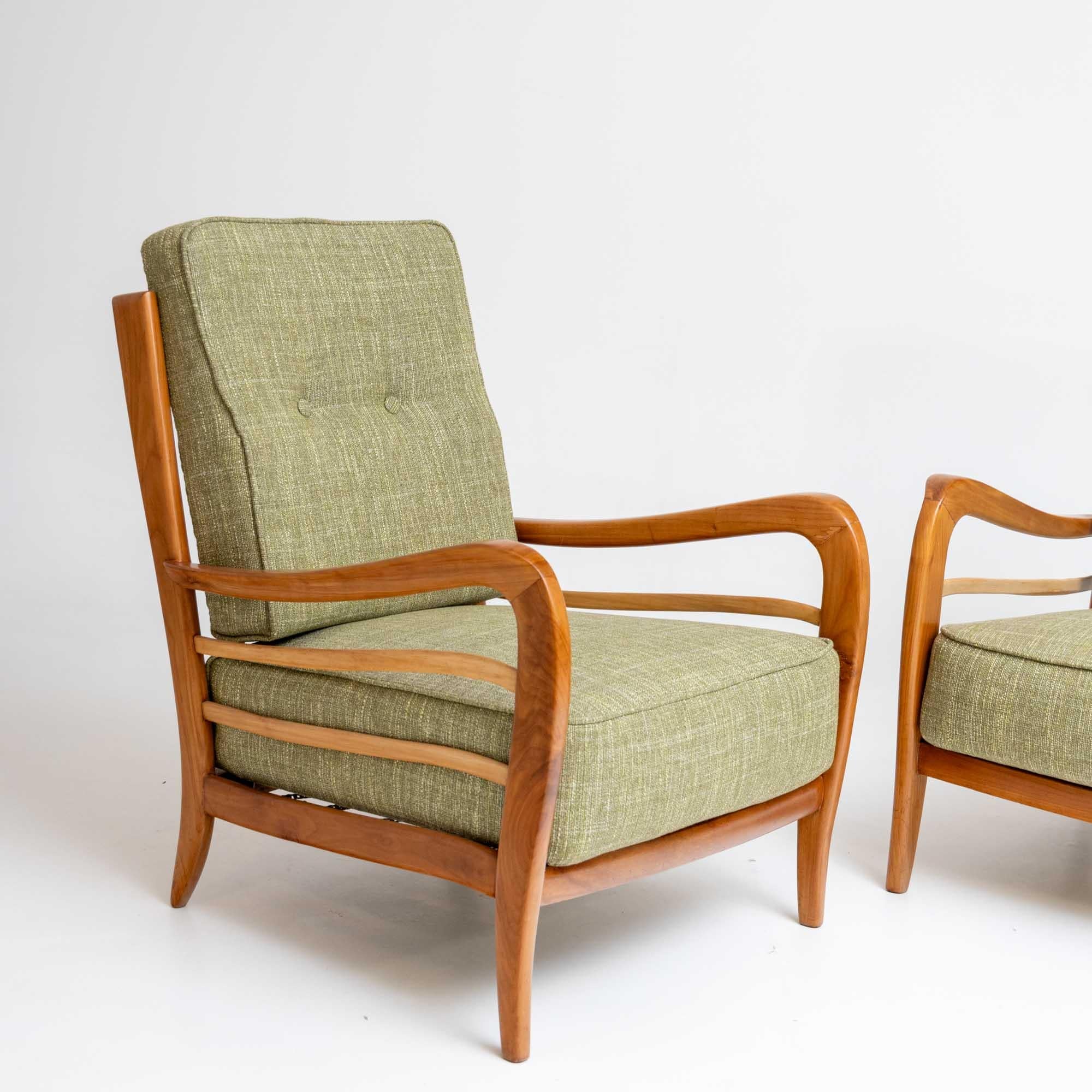 Italian Pair of Lounge Chairs in Cherry, green Upholstery attr. Paolo Buffa, Italy 1950s