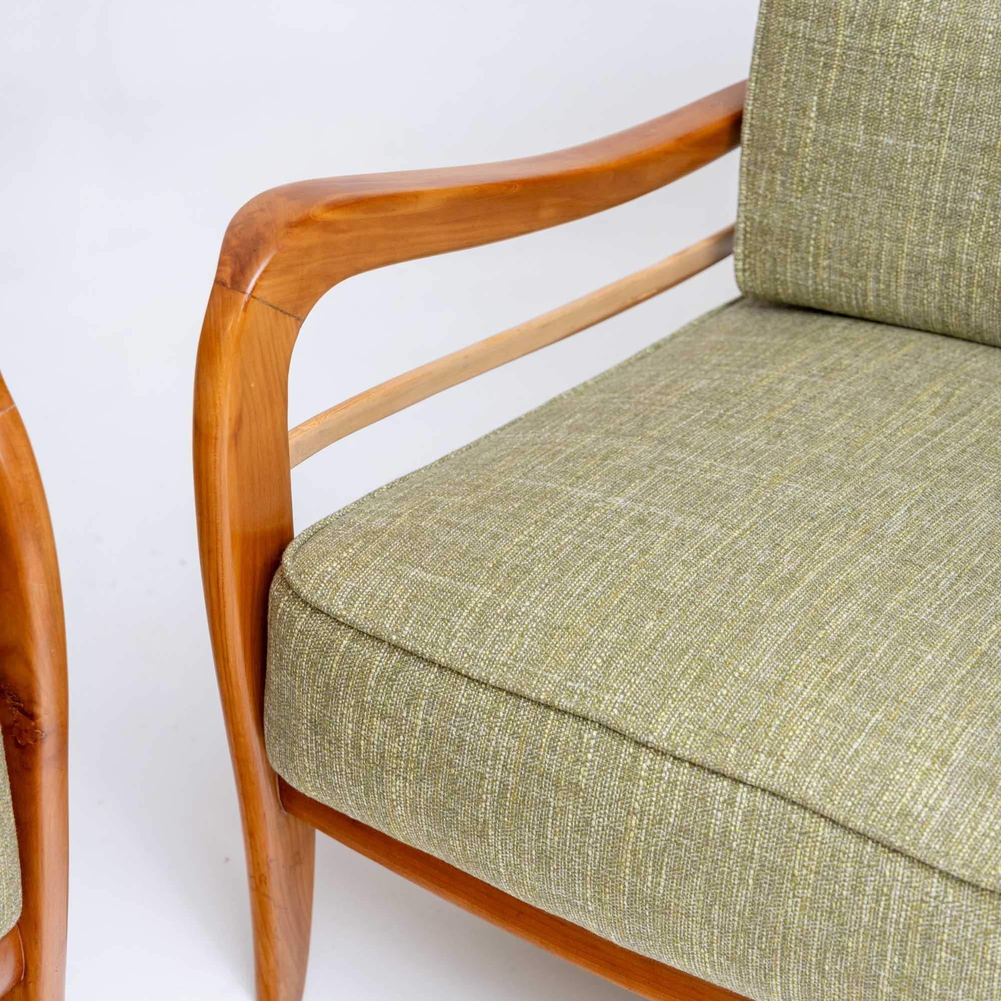 Fabric Pair of Lounge Chairs in Cherry, green Upholstery attr. Paolo Buffa, Italy 1950s For Sale