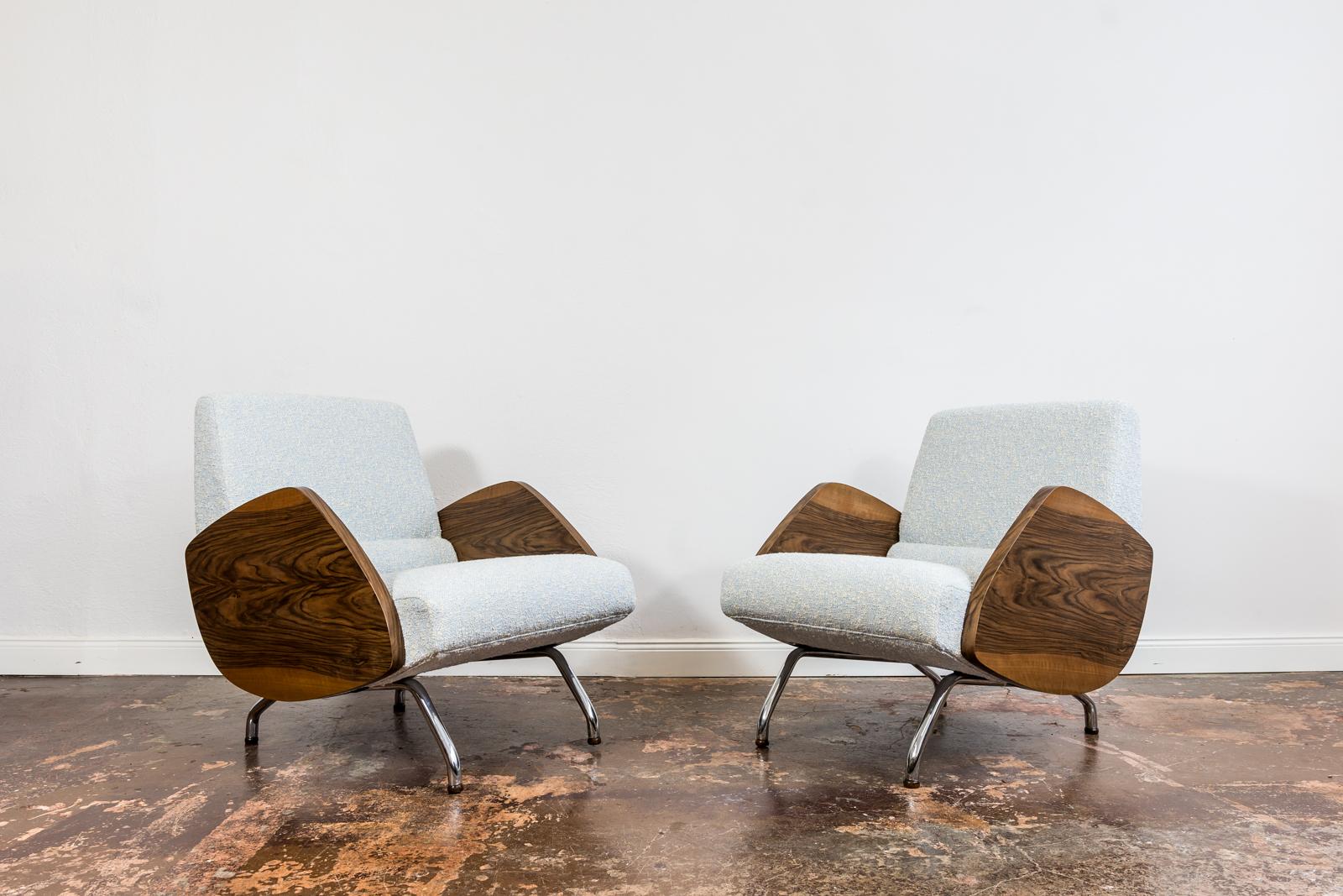 Pair of mid-century lounge chairs Model 360, designed by Janusz Rózanski in 1950's, manufactured in Poland in 1960's.

This model belongs to the group of icons of Polish design, it is highly recognized but also very rare due to the suspension of