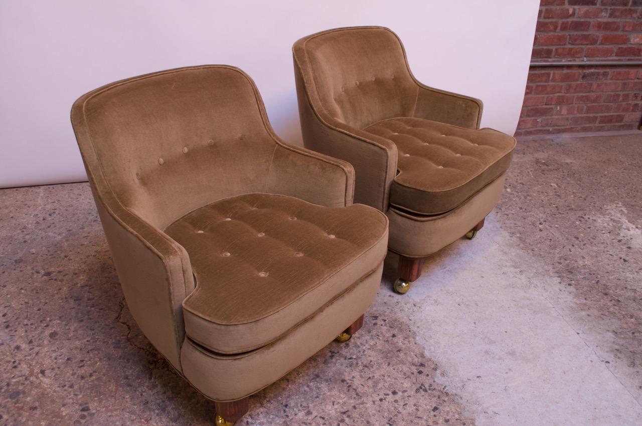 American Pair of Lounge Chairs in Mahogany and Velvet by Edward Wormley for Dunbar For Sale