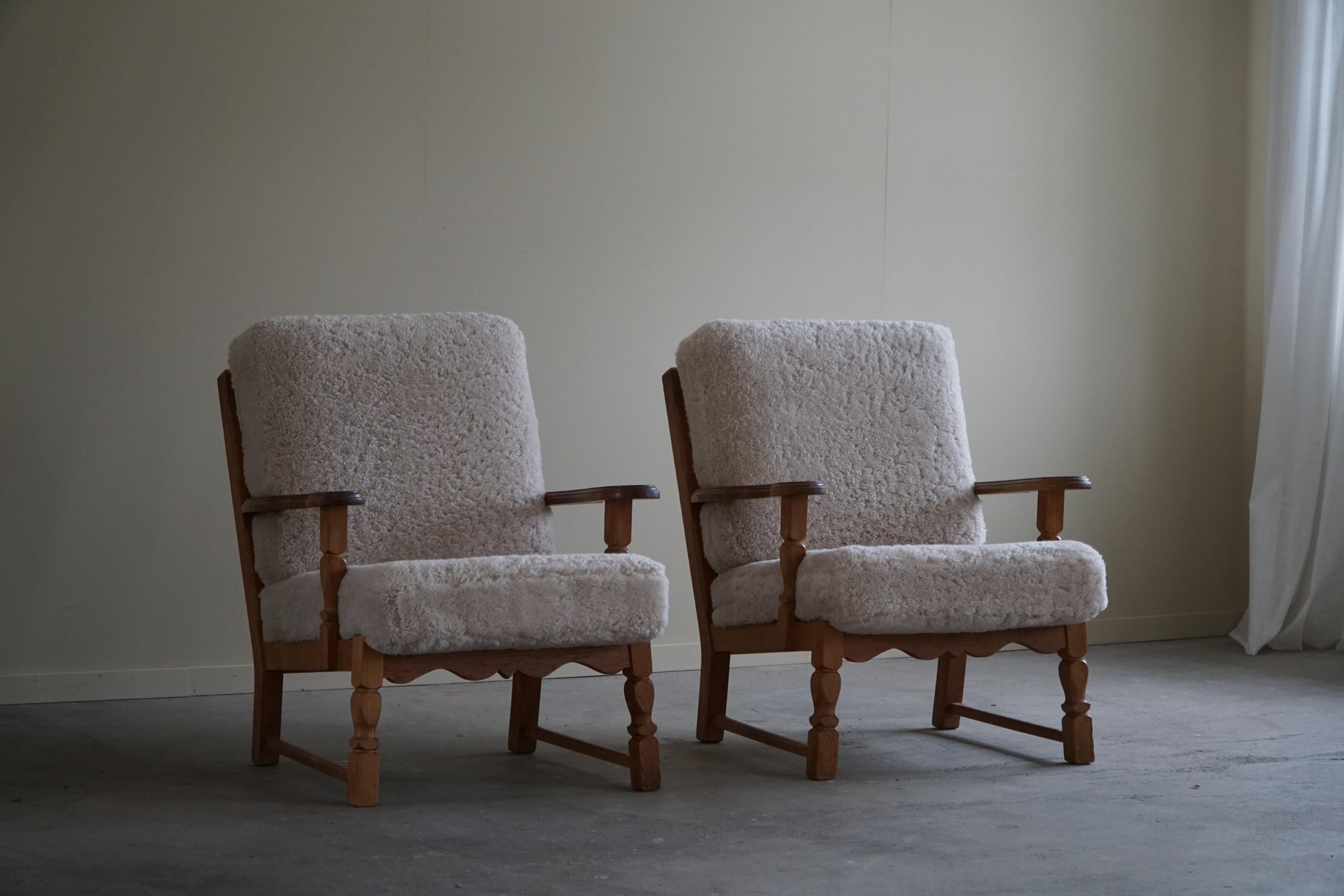 Pair of Lounge Chairs in Oak and Lambswool, Henning Kjærnulf Style, 1960s 3