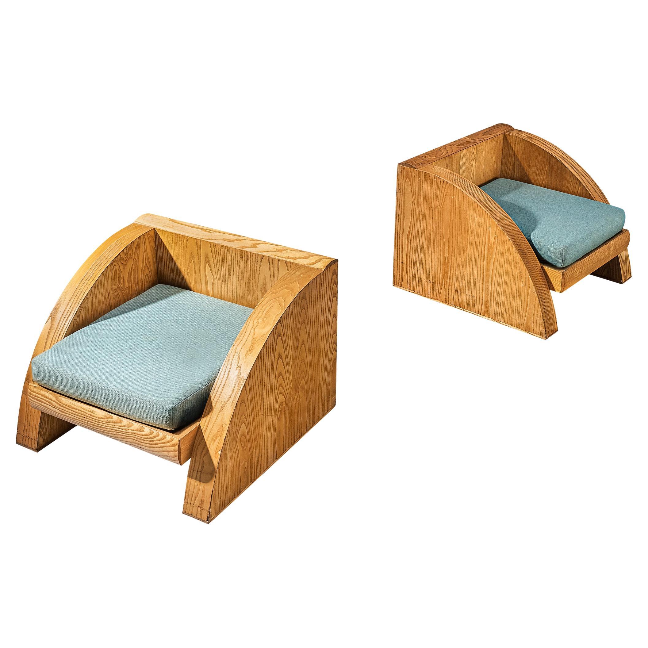 Pair of Lounge Chairs in Oak