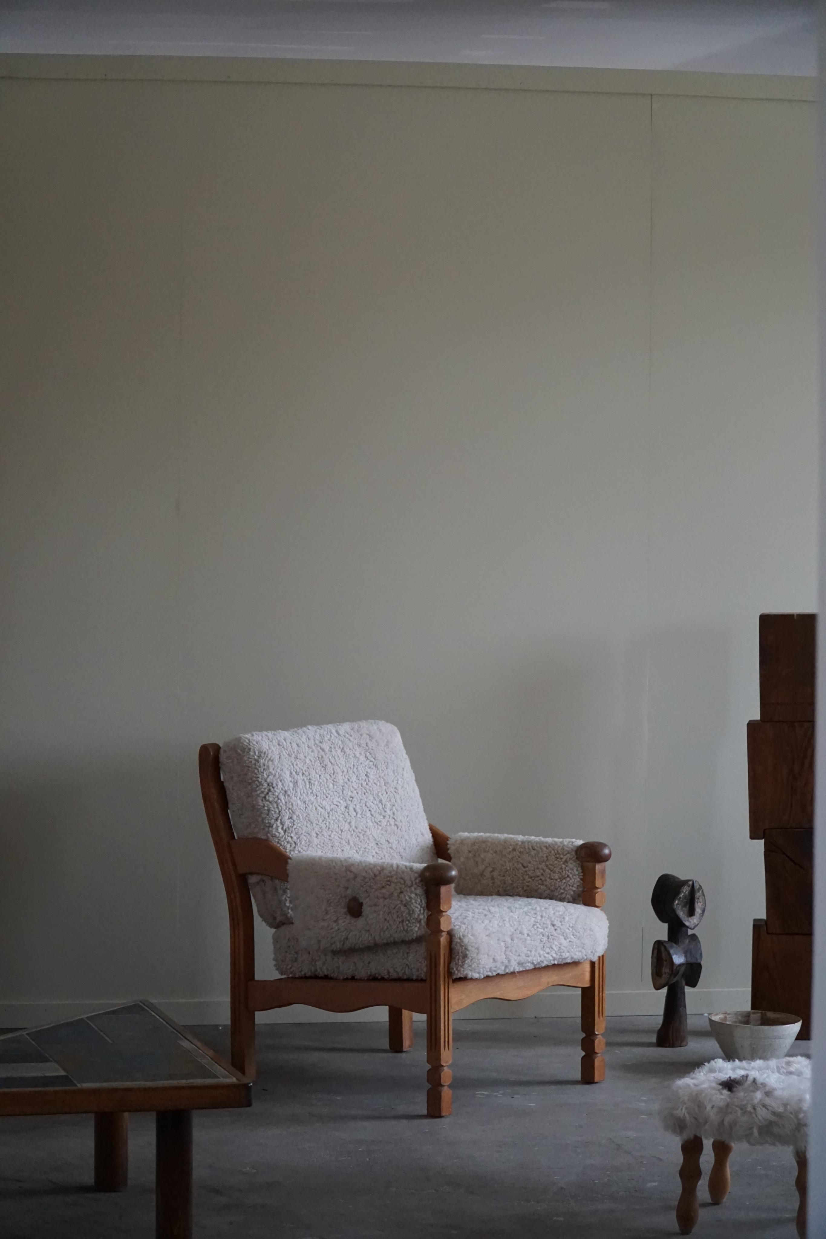 Organic Modern Pair of Lounge Chairs in Oak & Lambswool, Danish Modern, Henning Kjærnulf, 1960s
