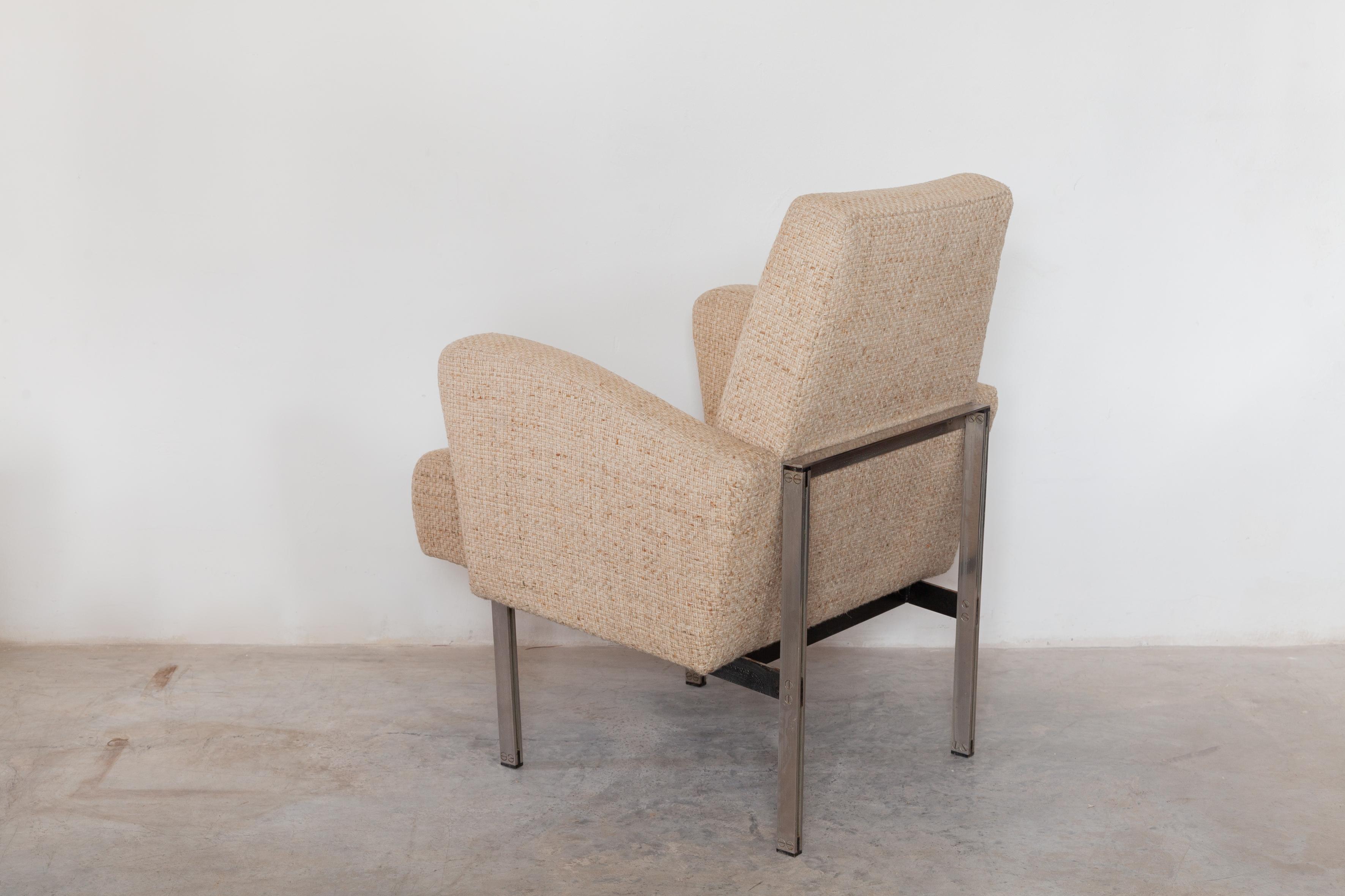 Pair of Lounge Chairs in Style of Milo Baughman for Thayer Coggin In Good Condition For Sale In Antwerp, BE