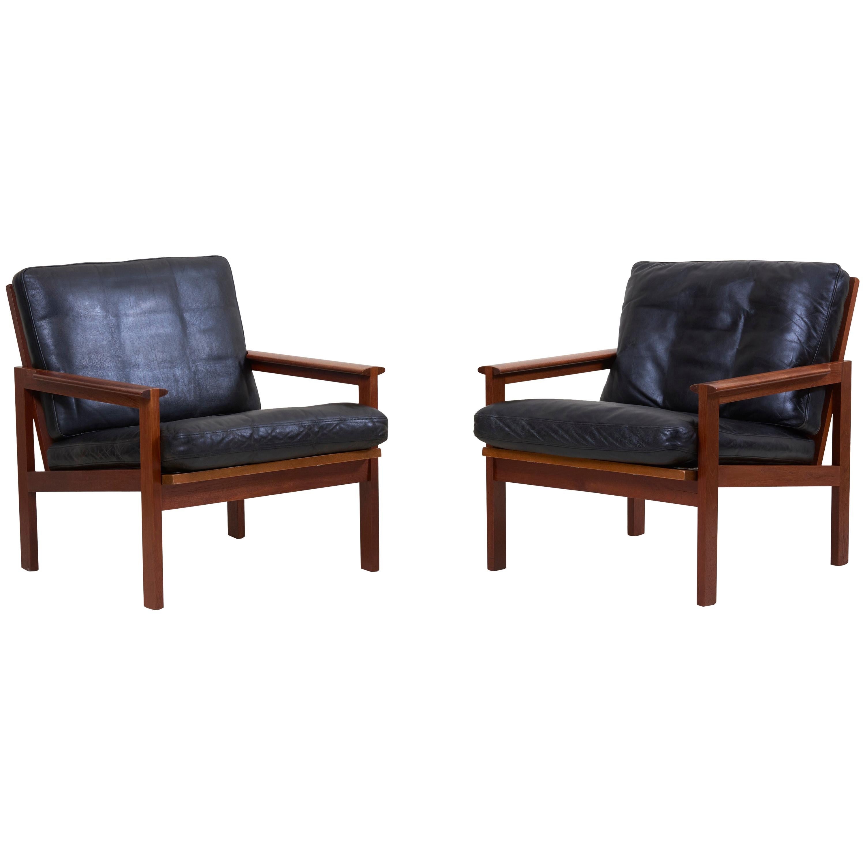 Pair of Lounge Chairs in Teak and Leather by Danish Architect Illum Wikkelsø