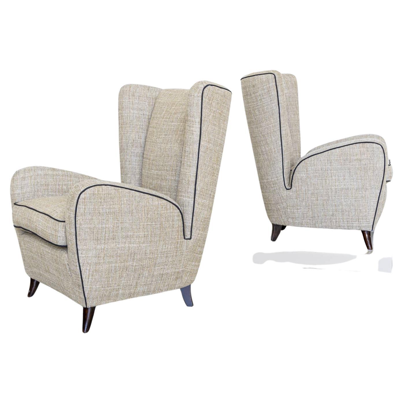 Pair of Lounge Chairs in the style of Paolo Buffa, Italy 1940s For Sale