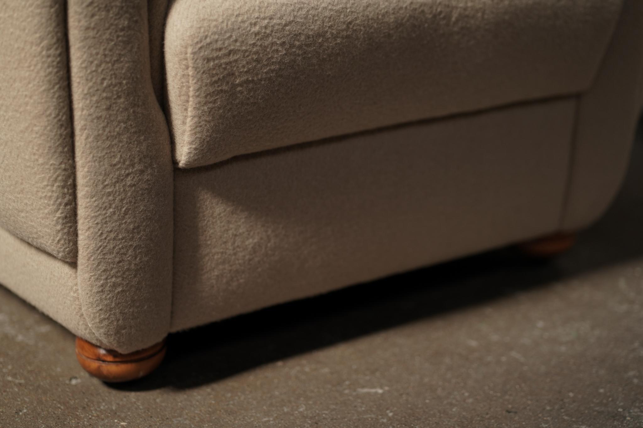 Paar Lounge-Sessel aus Wolle im Angebot 1