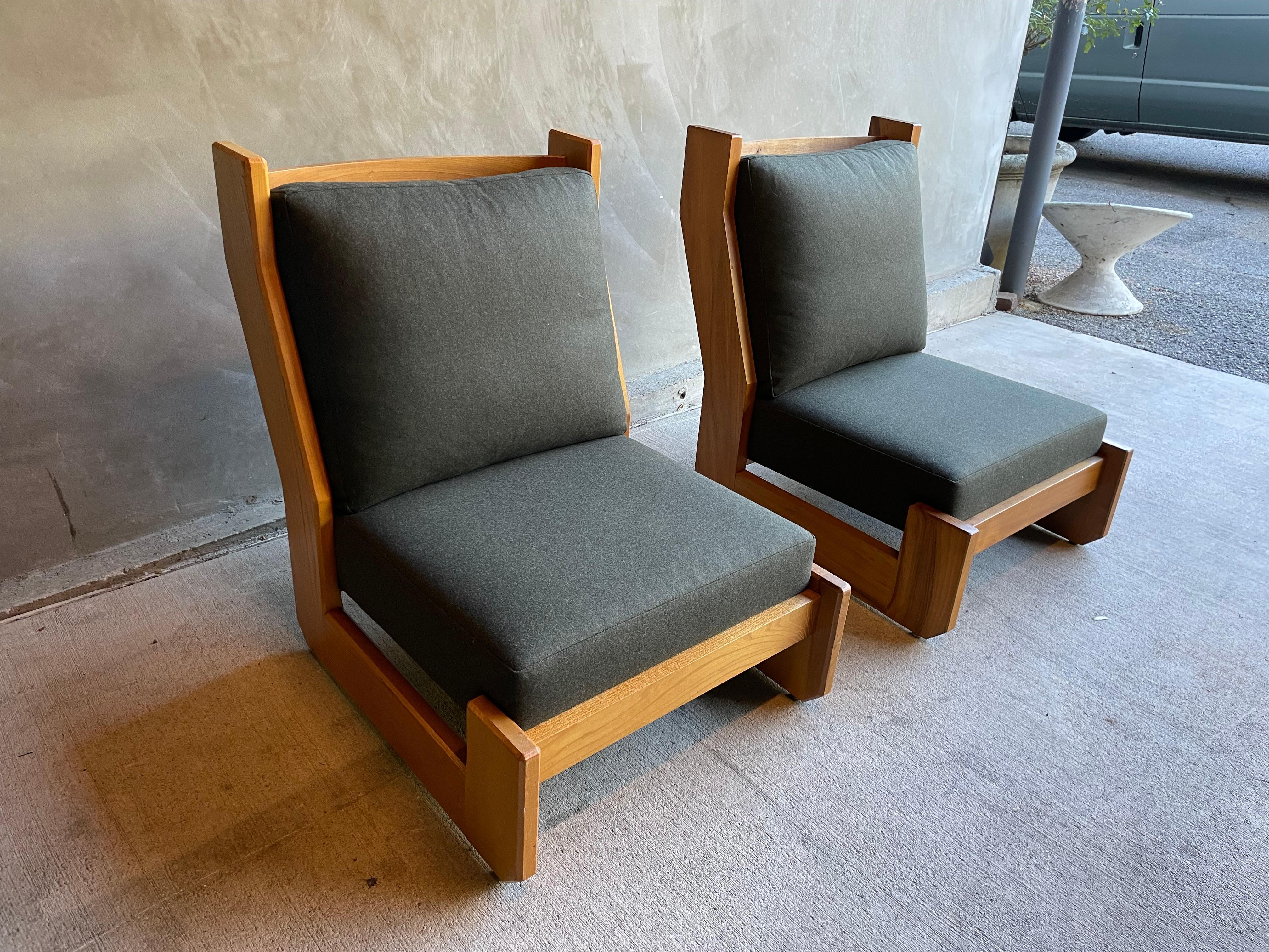 Pair of Lounge Chairs, Maison Regain, France, 1980's For Sale 2