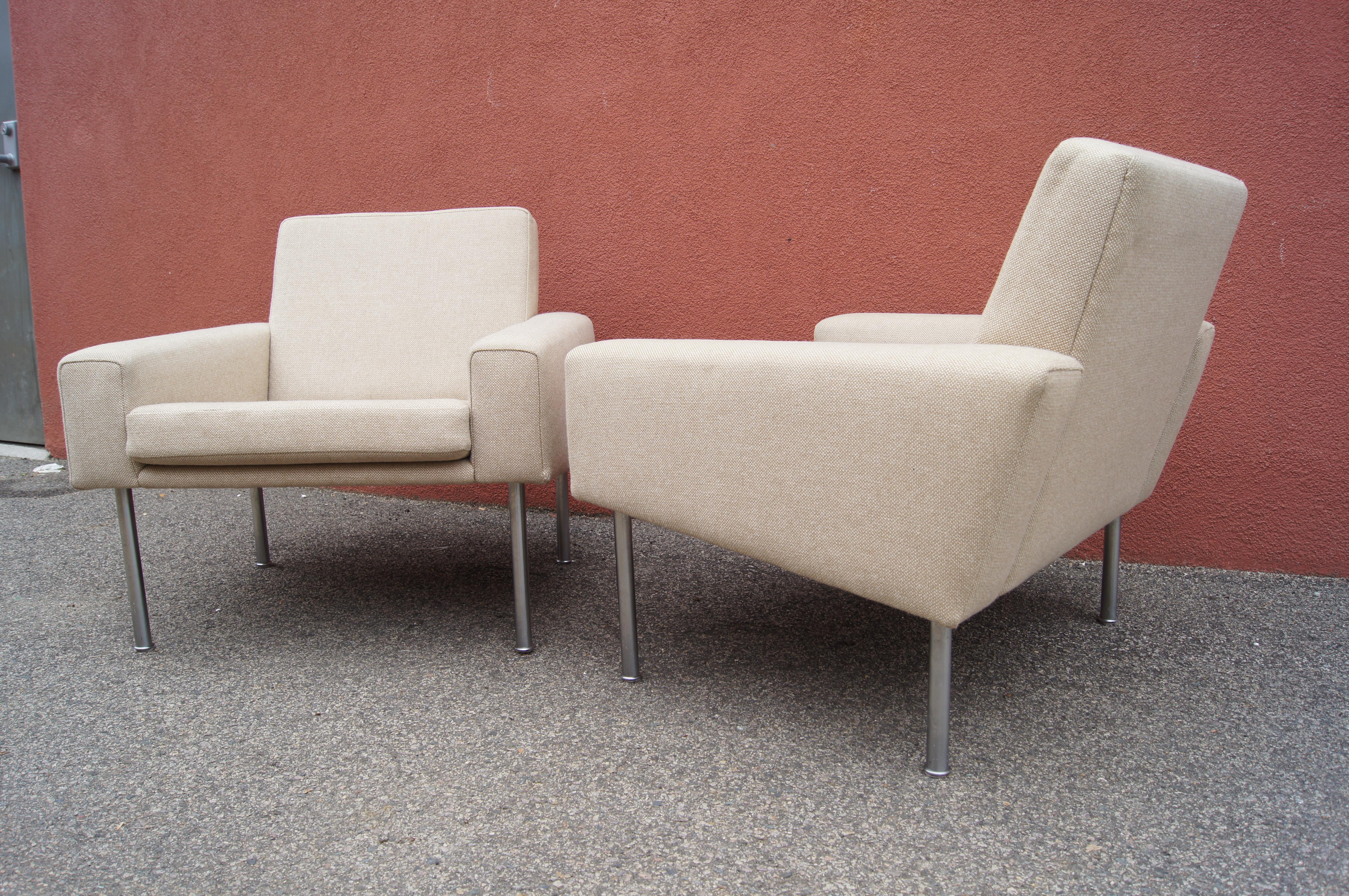 Danish Pair of Lounge Chairs, Model AP34, by Hans Wegner for A.P. Stolen