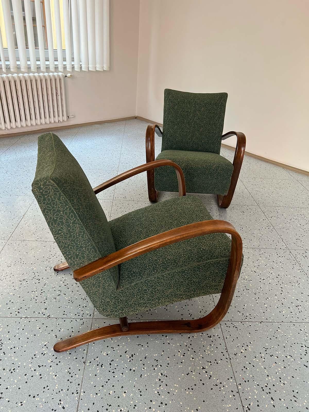 Czech Jindřich Halabala Model H-269 Lounge Chairs in Wood and Fabric, 1930s