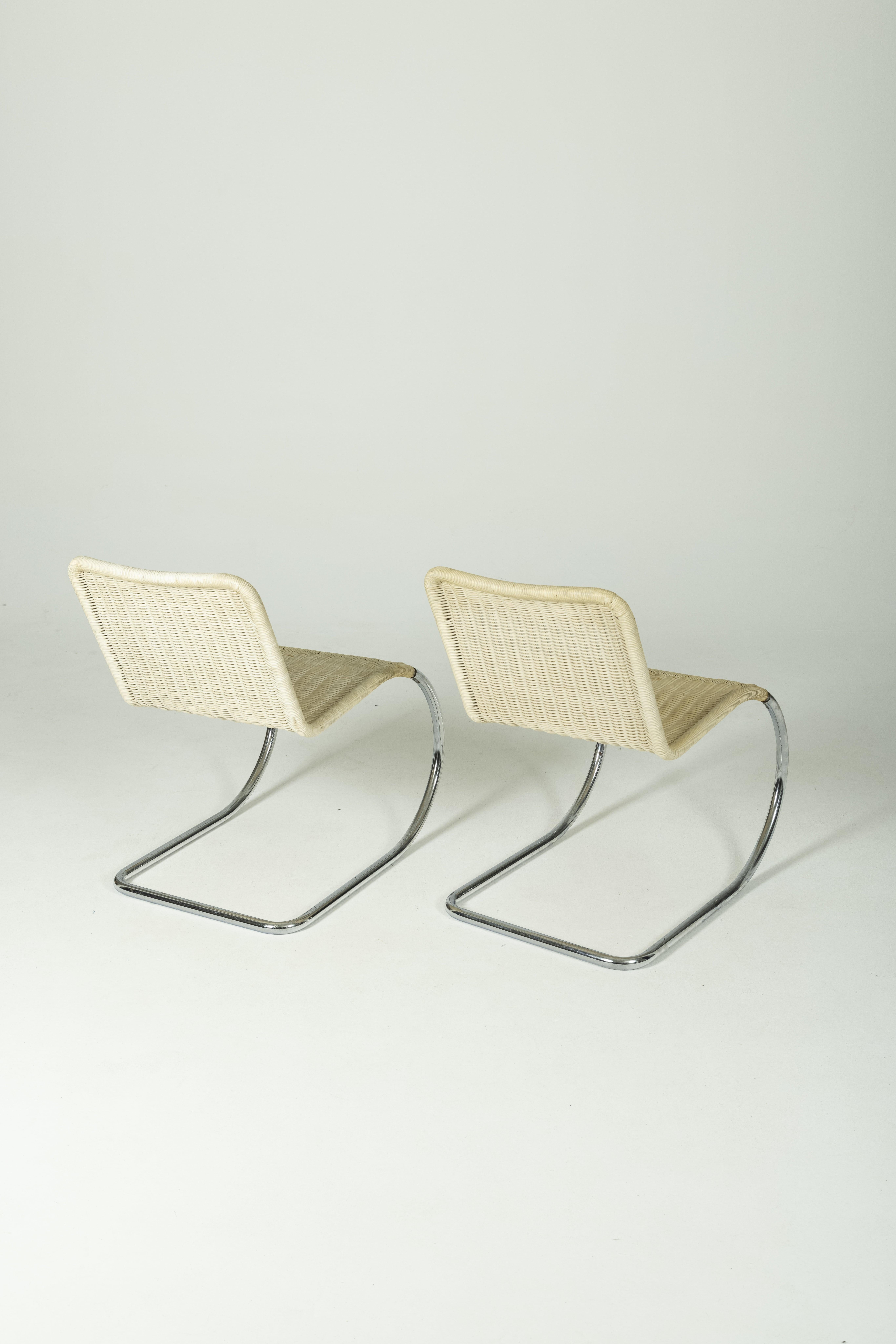 Paire de chaises longuesMR10 de Ludwig Mies Van Der Rohe en vente 2