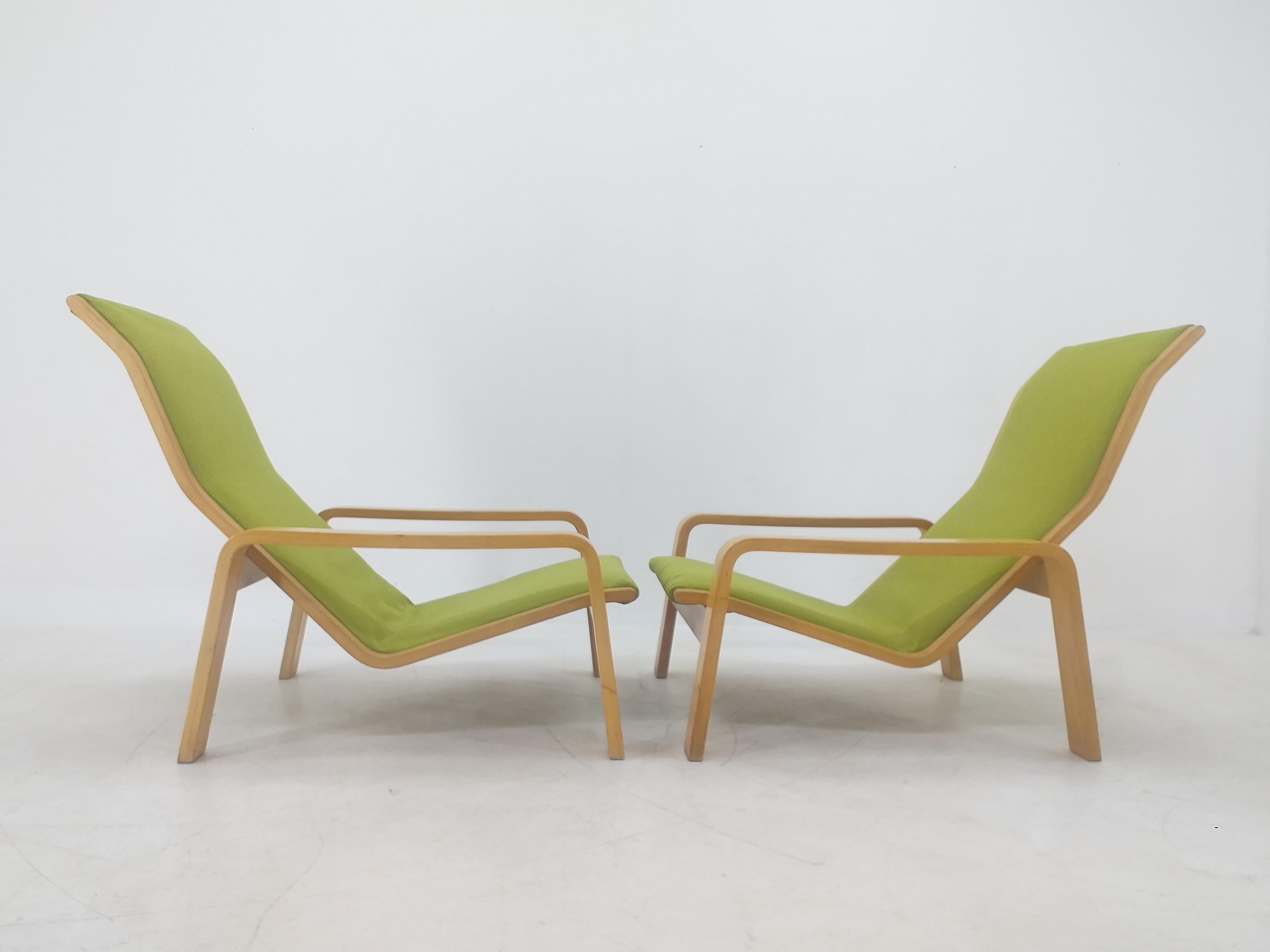 Pair of Lounge Chairs Pulkka, Ilmari Lappalainen for ASKO, Finland, 1970s For Sale 3
