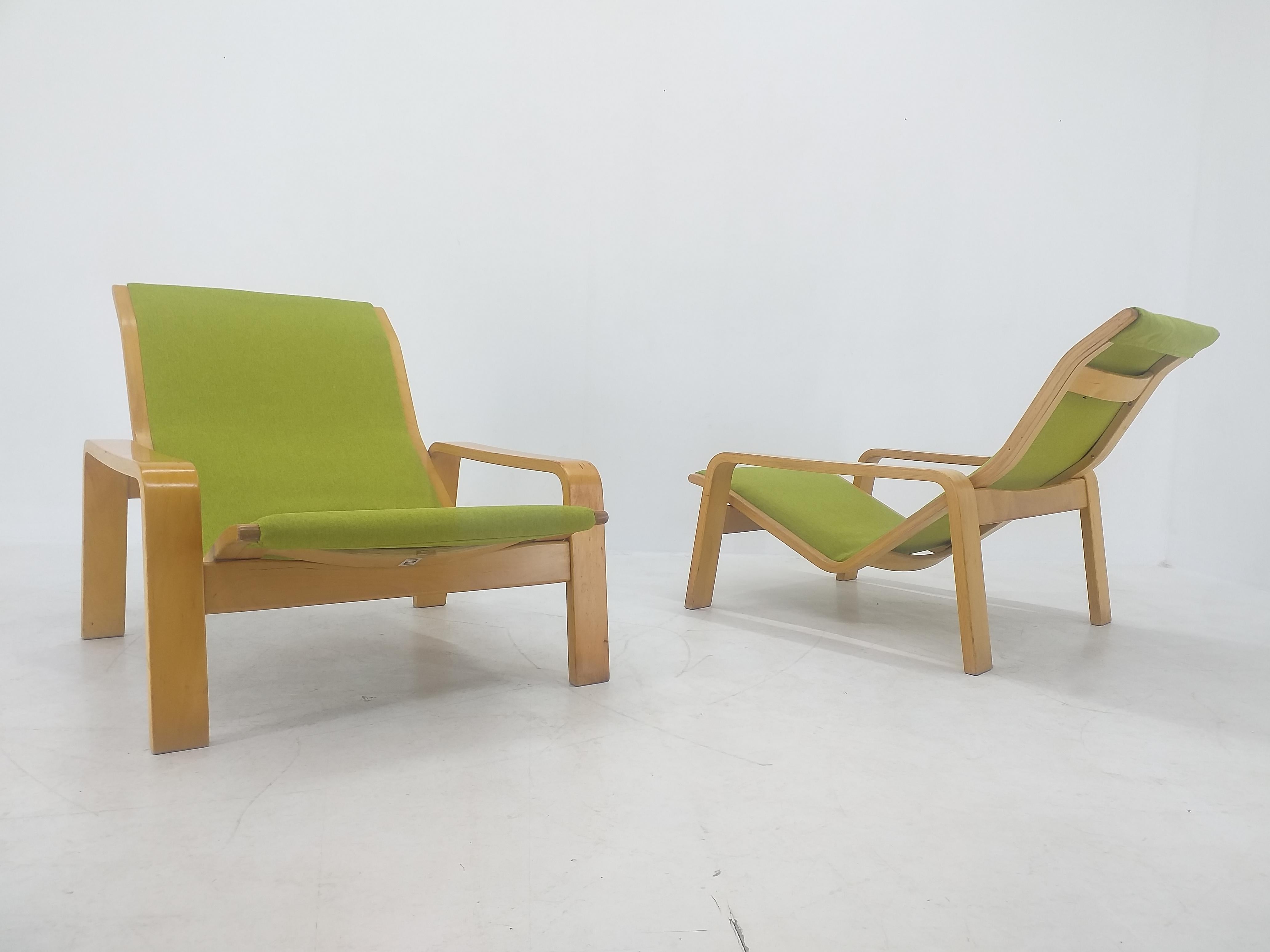 Pair of Lounge Chairs Pulkka, Ilmari Lappalainen for ASKO, Finland, 1970s For Sale 6