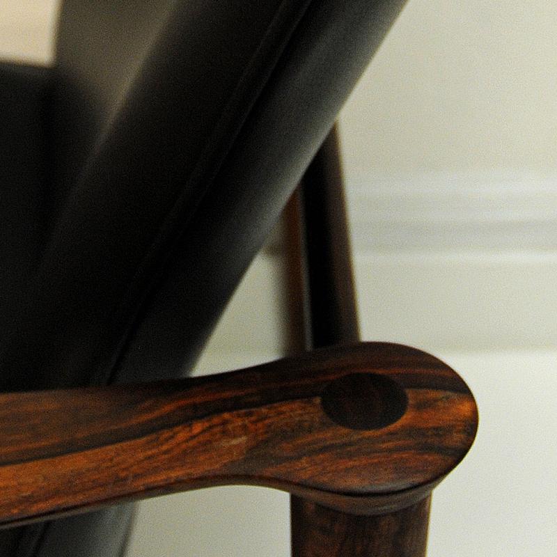 Pair of Lounge Chairs Rosewood 711 by Fredrik Kayser-Vatne Lenestolfabrikk 1960s 4