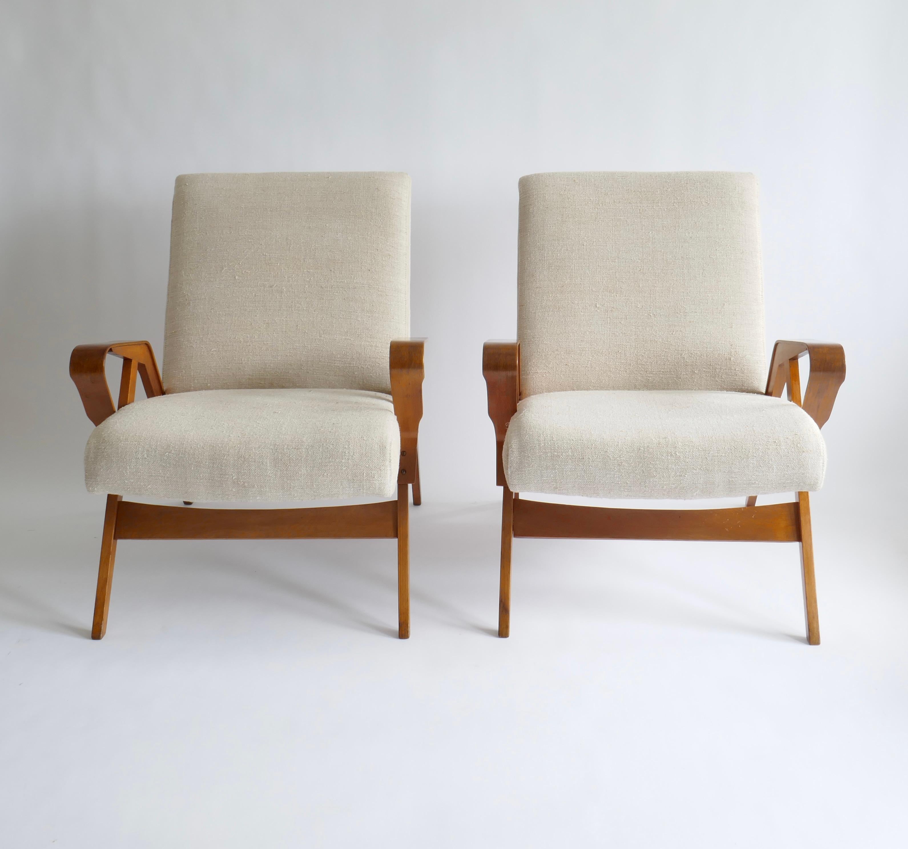 Mid-Century Modern Pair of Lounge Chairs Upholstered in off White Vintage Linen, 1960s