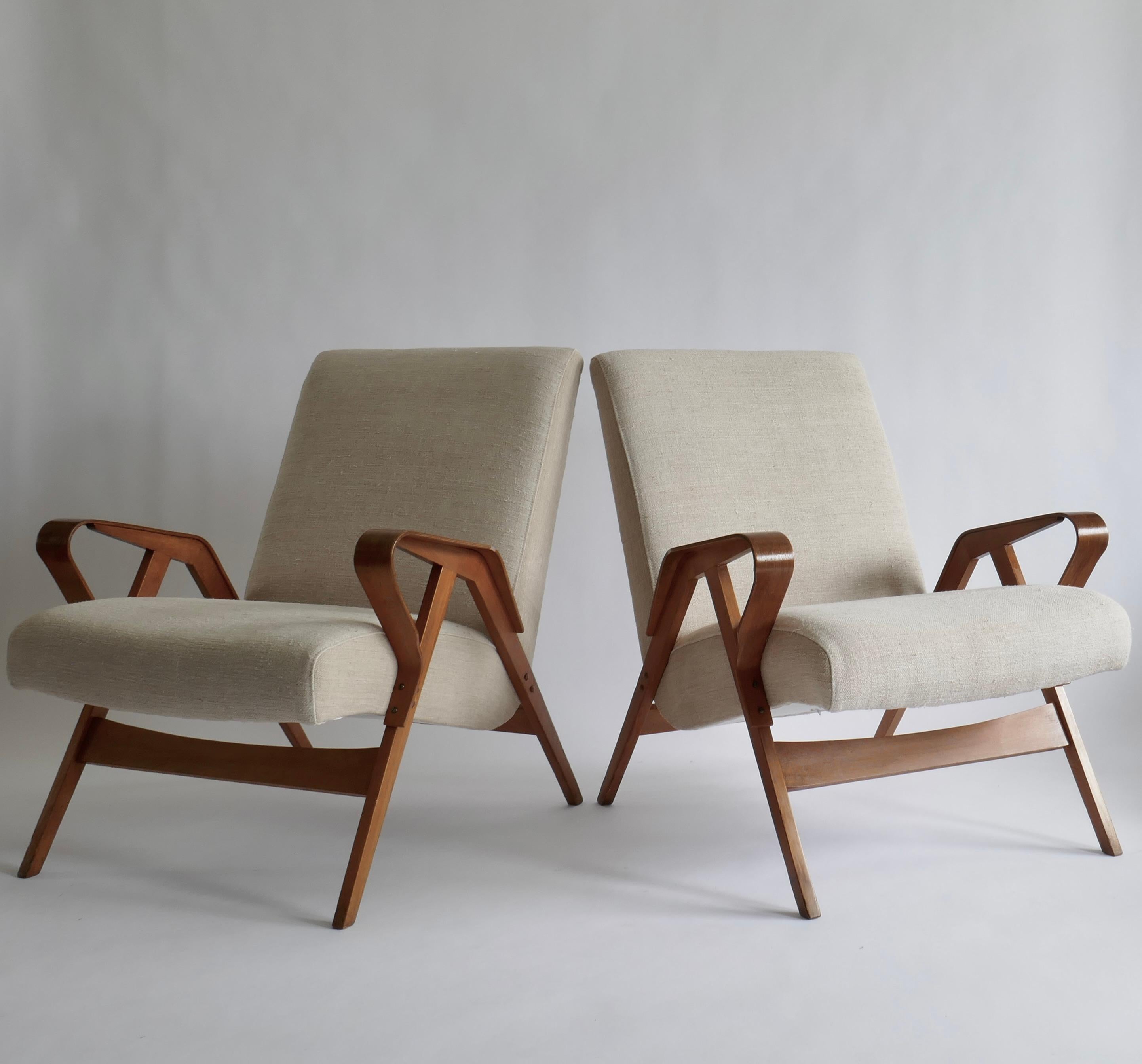 Unknown Pair of Lounge Chairs Upholstered in off White Vintage Linen, 1960s
