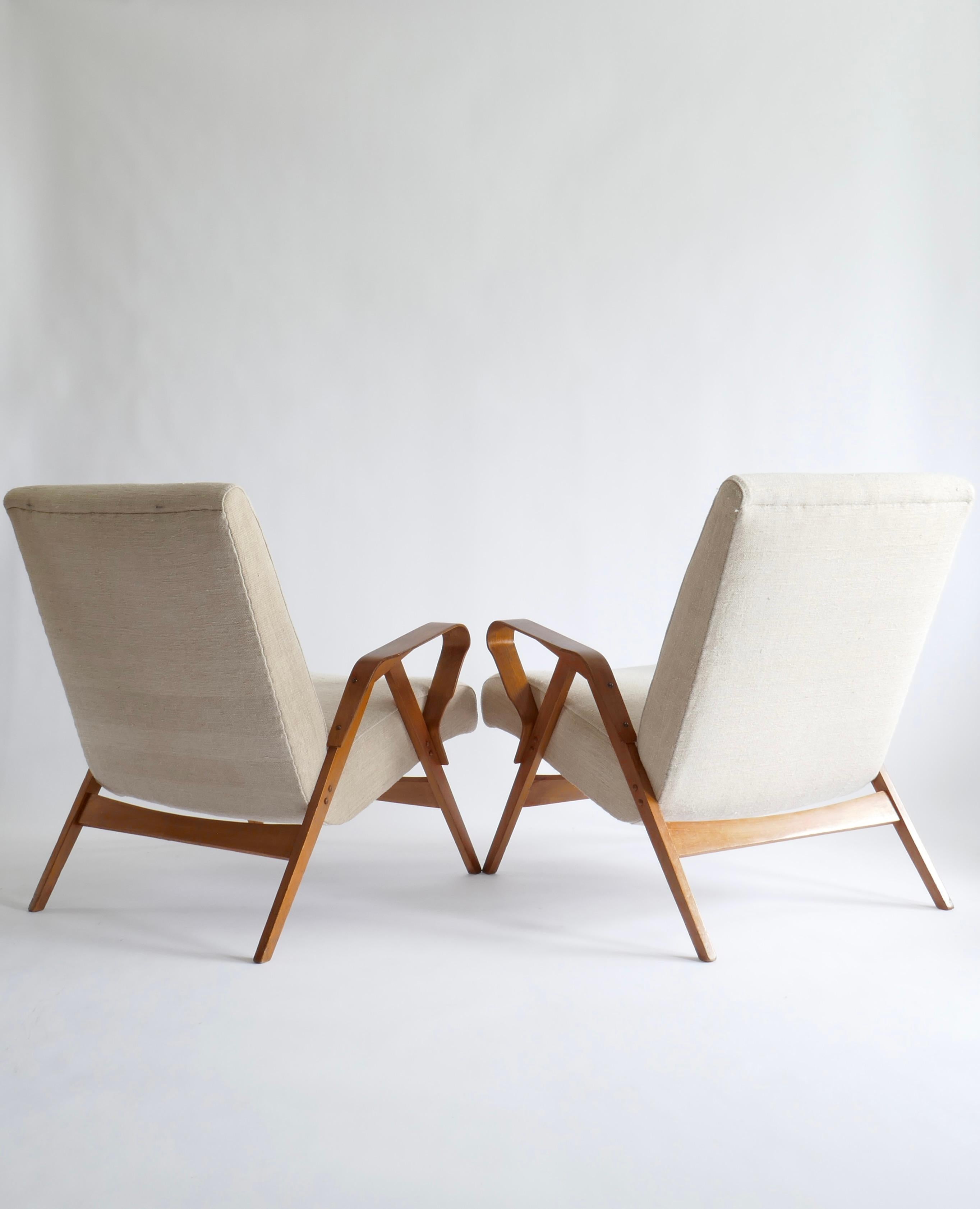 Pair of Lounge Chairs Upholstered in off White Vintage Linen, 1960s 1