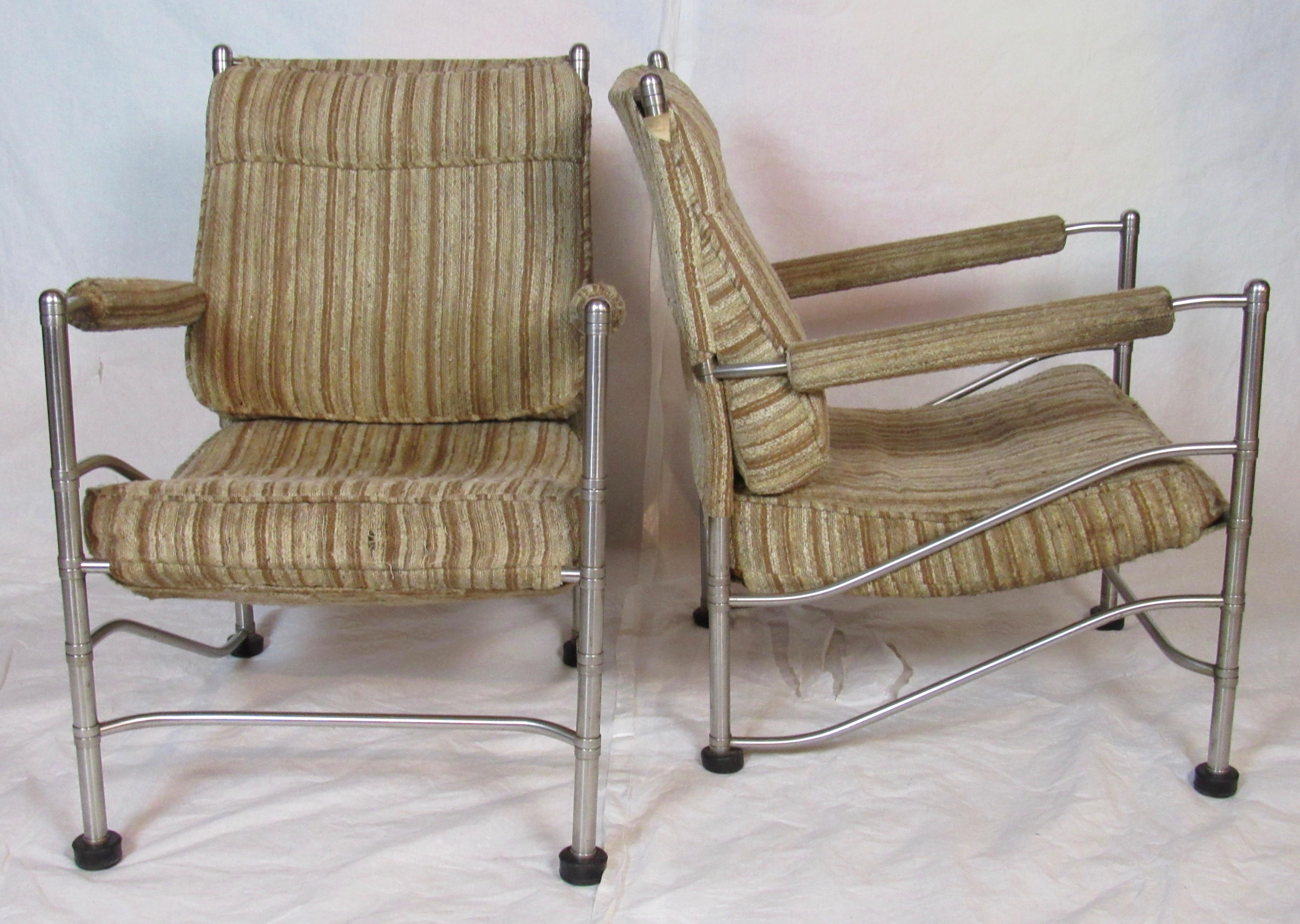 Machine-Made Pair of Lounge Chairs Warren McArthur Style No. 1014 AUR, circa 1935