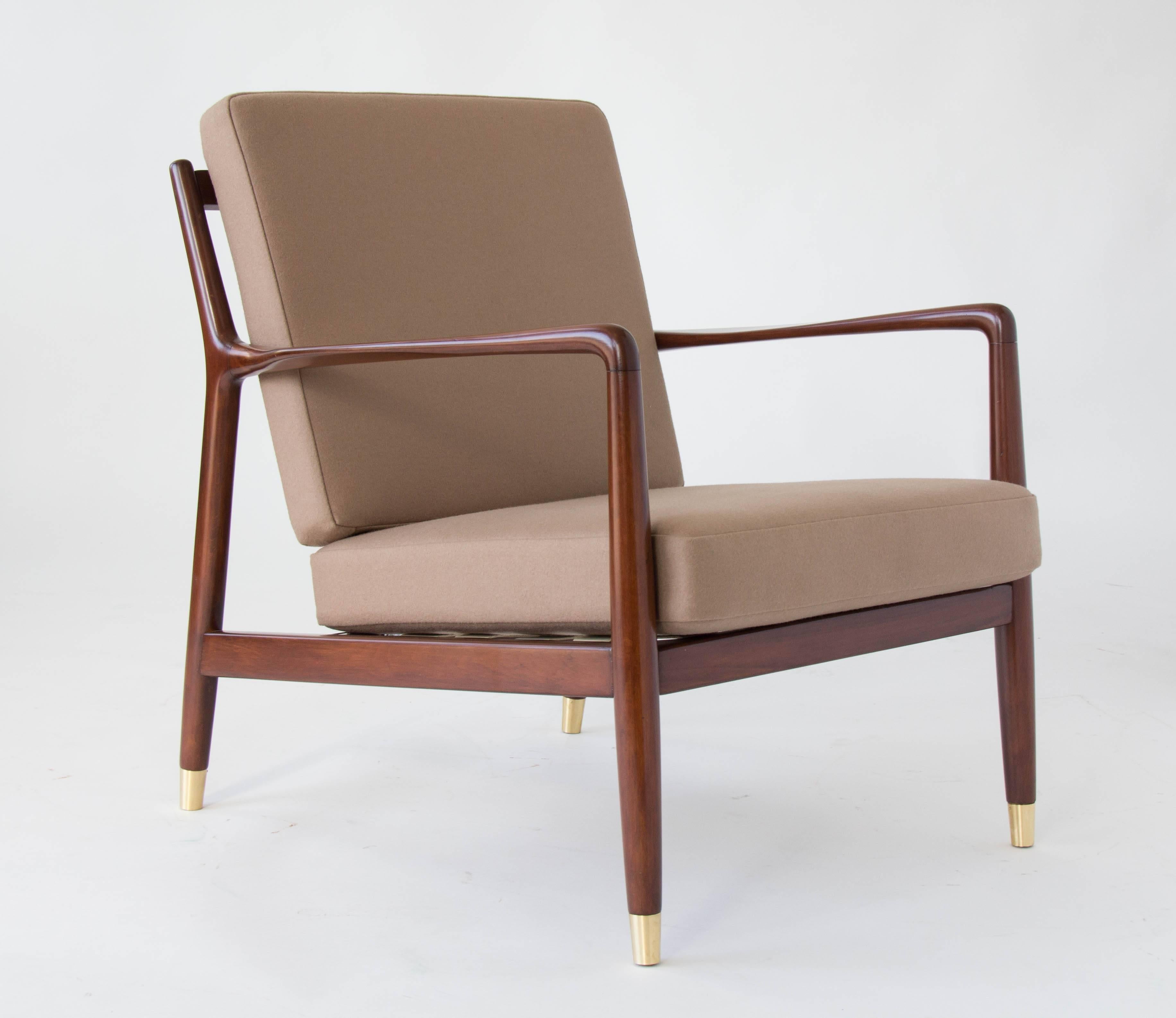 Pair of Lounge Chairs with Brass-Capped Legs by Folke Ohlsson for DUX In Excellent Condition In Los Angeles, CA