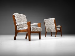 Pair of Lounge Chairs with Curved Front Legs in Oak and Fabric 1940s