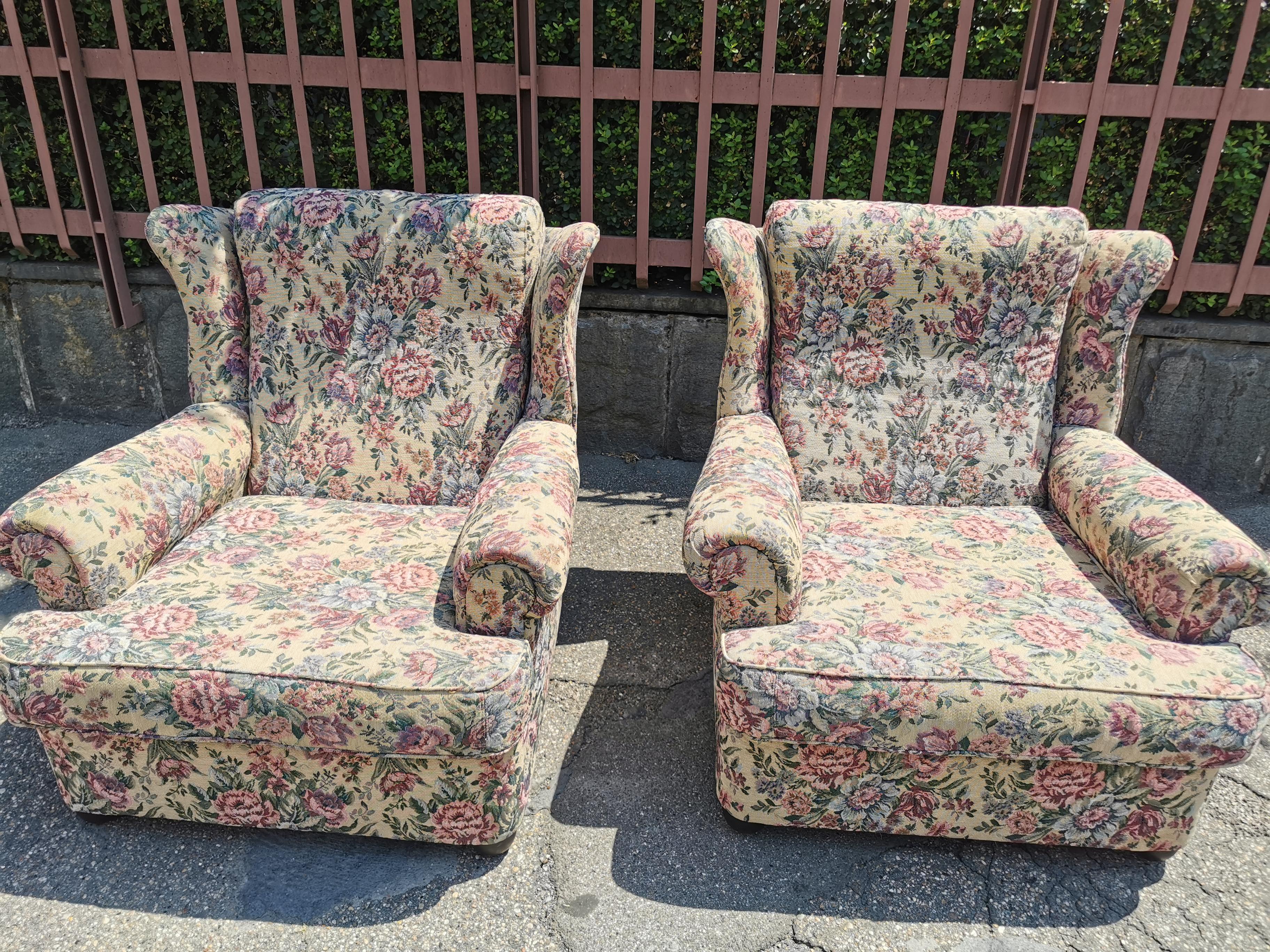 Pair of Lounge Chairs with Flower motifs circa 1950 Italy 3