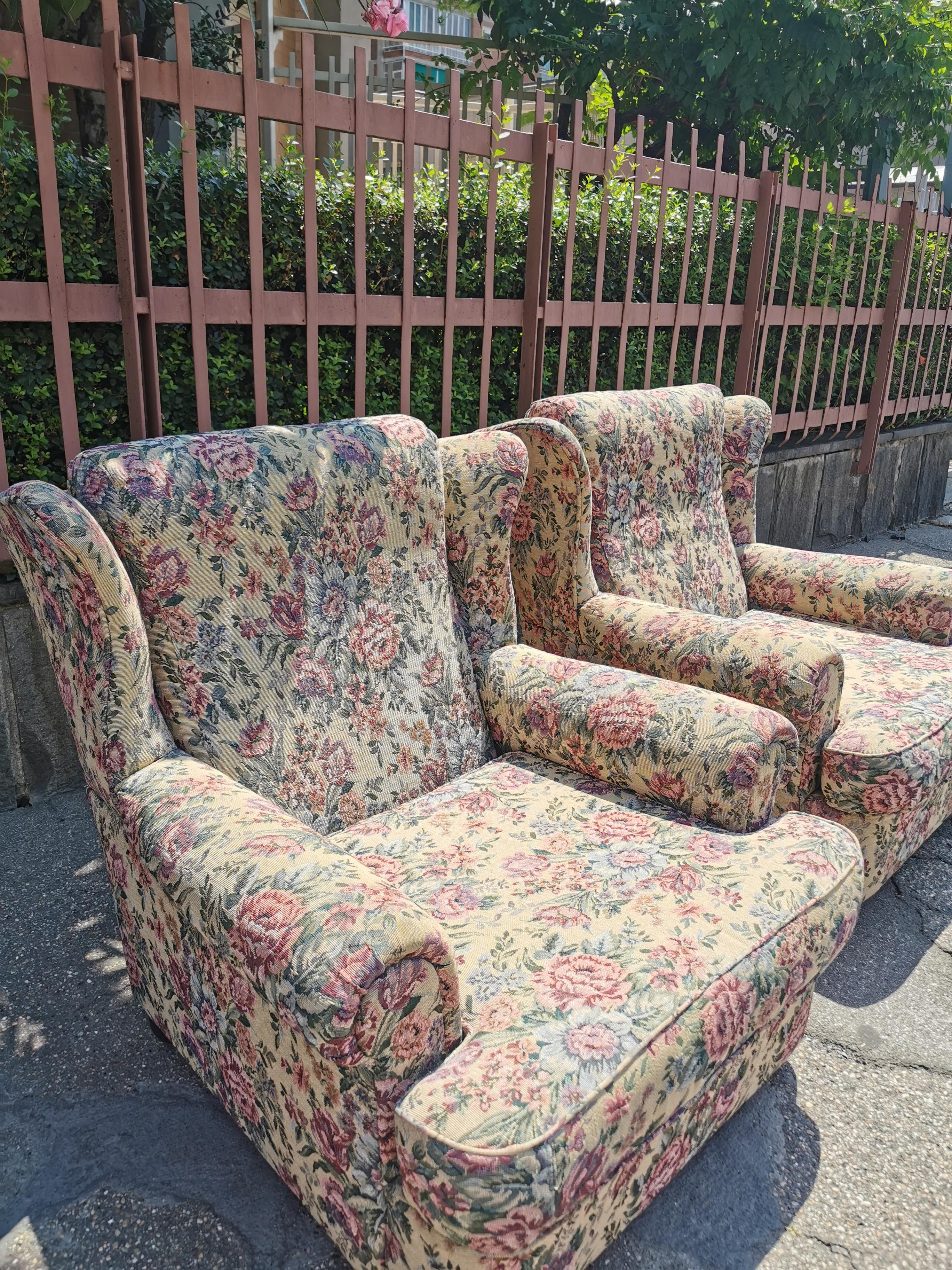 Pair of Lounge Chairs with Flower motifs circa 1950 Italy 4