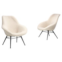 Pair of Lounge Chairs with Tubular Metal Legs, Europe ca 1960s