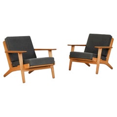 Pair of Lounge Easy Chairs by Hans J. Wegner for Getama GE 290 oak, Denmark 190