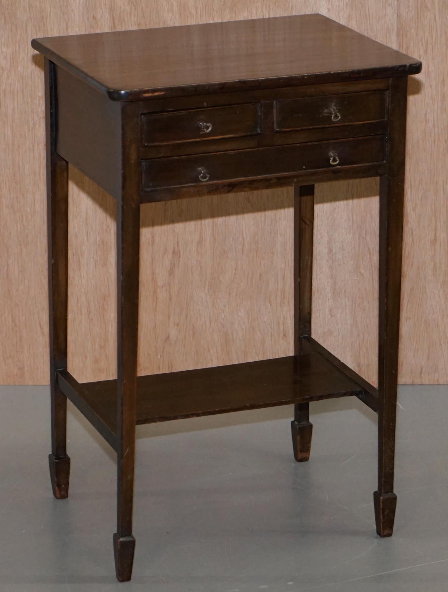 Hand-Crafted Pair of Lovely 1880 Victorian Hardwood Three-Drawer Side End Lamp Wine Tables