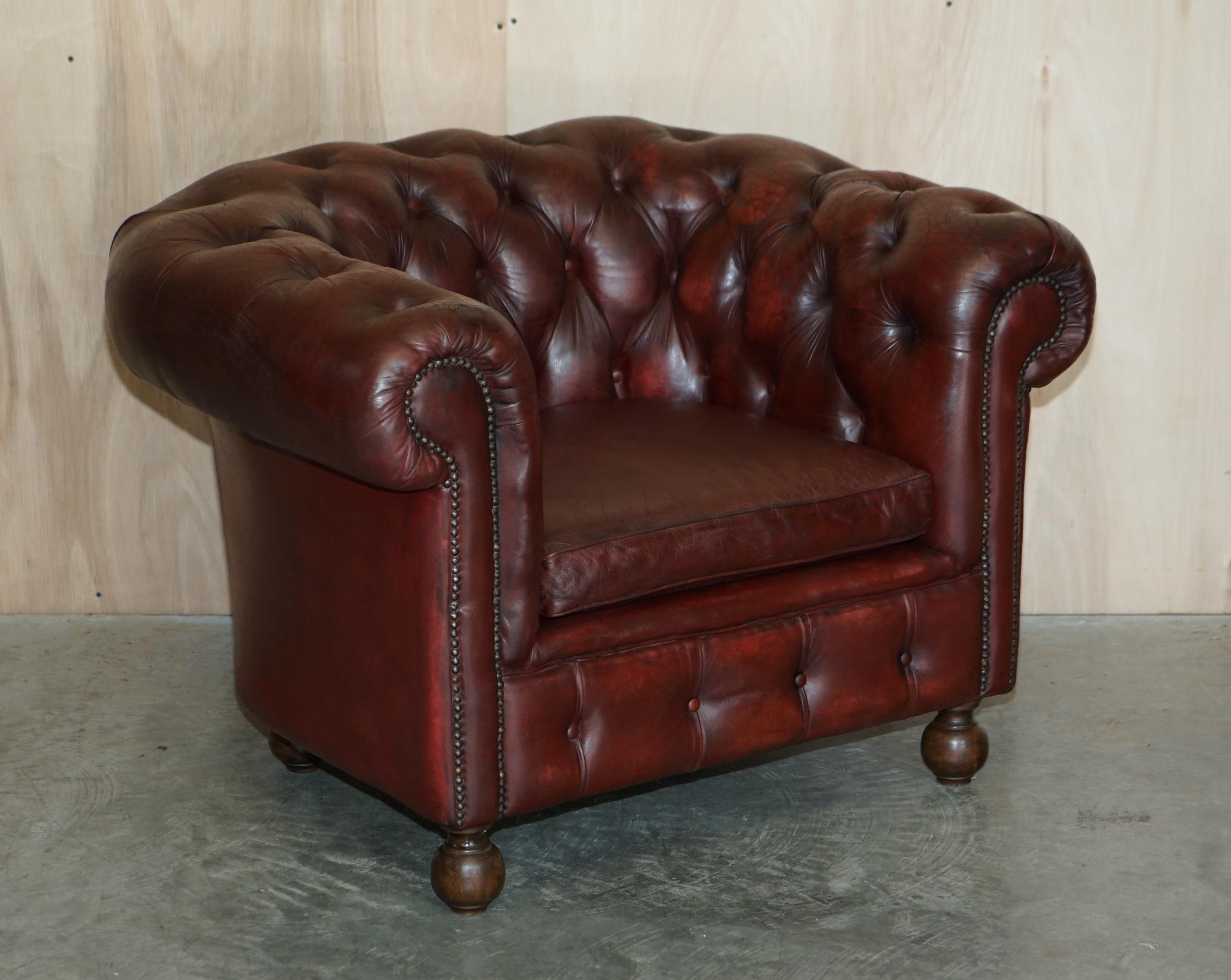 Royal House Antiques

Royal House Antiques is delighted to offer for sale this pair of stunning antique circa 1900 Oxblood leather Chesterfield Club armchairs

Please note the delivery fee listed is just a guide, it covers within the M25 only for