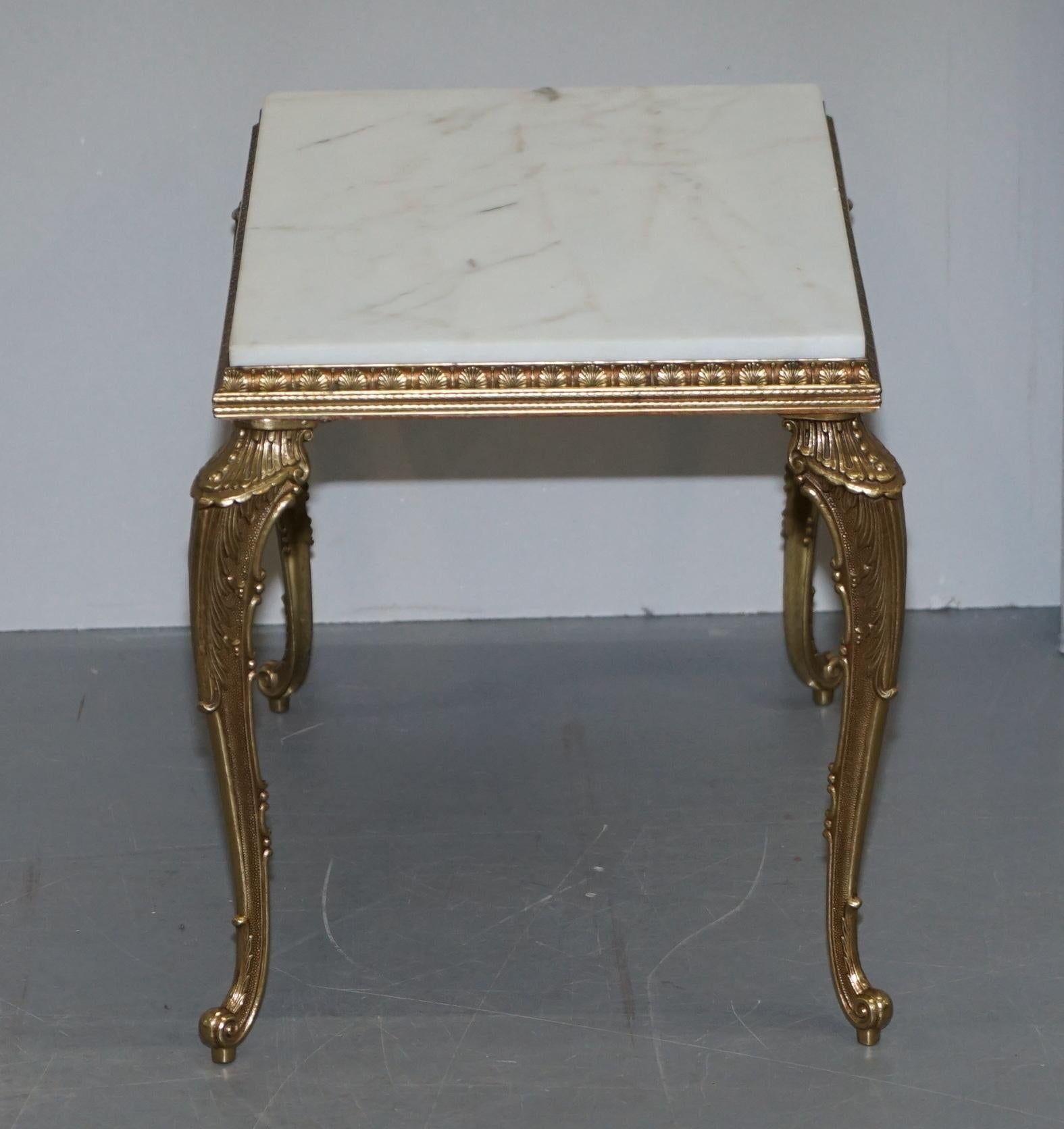 Late Victorian Pair of Lovely circa 1900 French Brass Framed Side Tables Italian Marble Tops For Sale