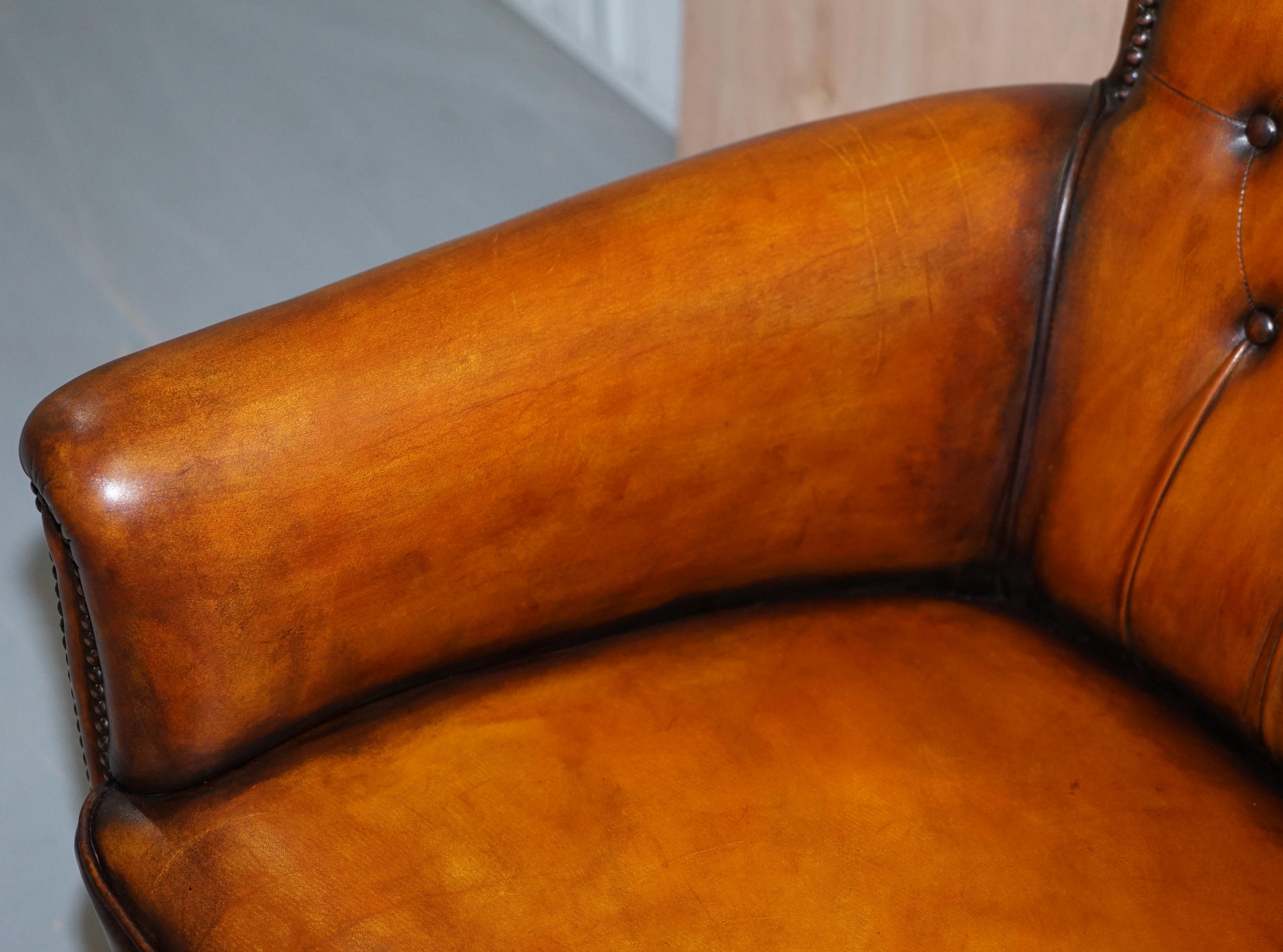 Pair of Lovely Fully Restored Chesterfield Club Whiskey Brown Leather Armchairs 11