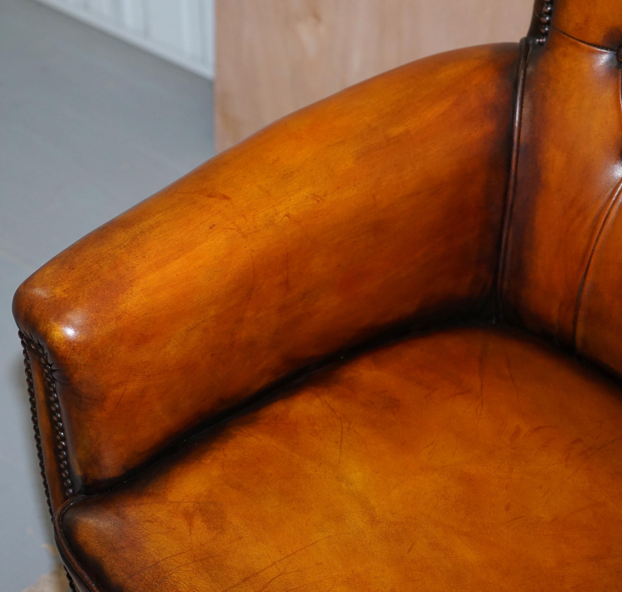 Pair of Lovely Fully Restored Chesterfield Club Whiskey Brown Leather Armchairs 1