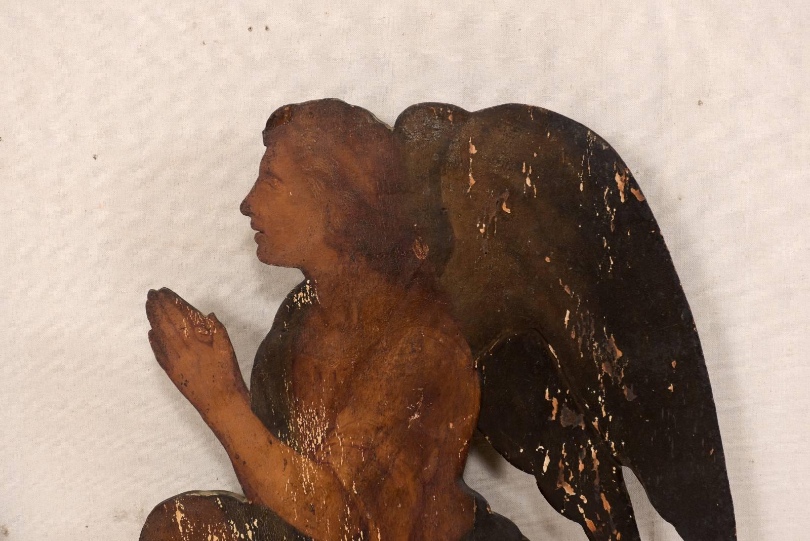 Pair of Lovely Italian 19th Century Painted Wood Angel Plaques For Sale 2