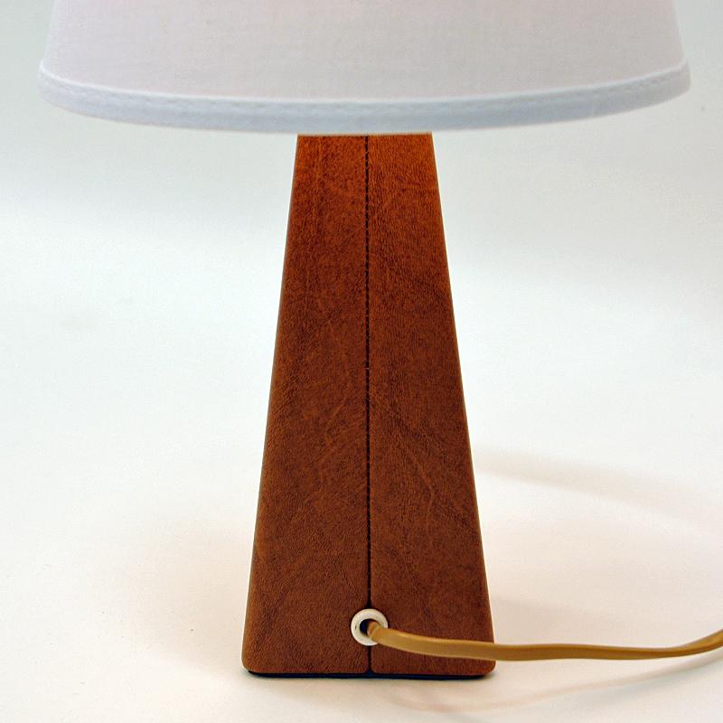 Mid-20th Century Pair of Lovely Nordic Brown Leatherette Table Lamps, 1950s
