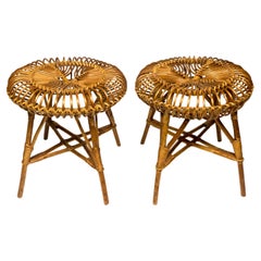 Paar schöne Vintage-Hocker aus Rattan und Bambus aus der Mitte des Jahrhunderts, Italien 1960er Jahre, Paar