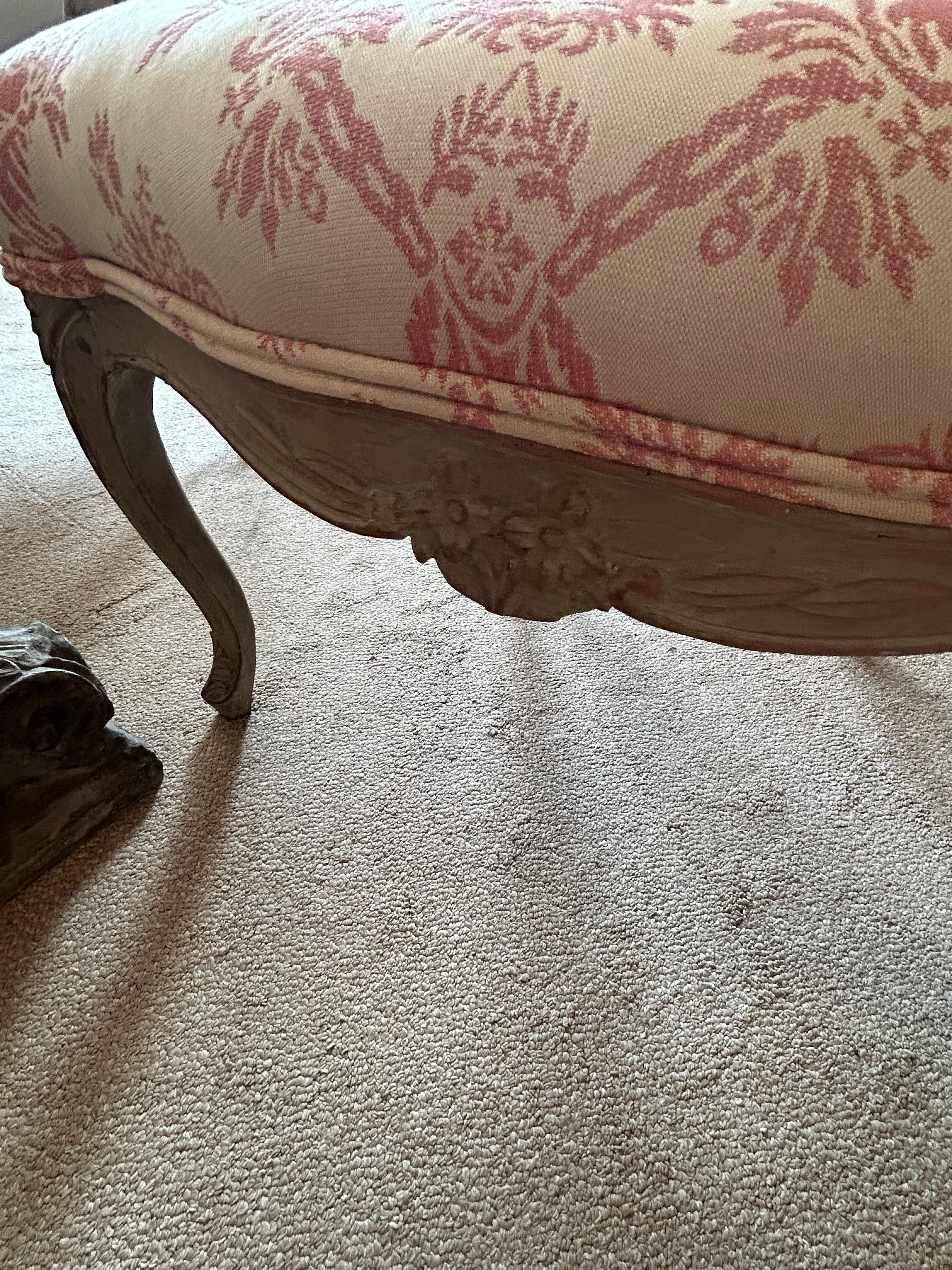 Pair of Lovely Small 19th Century French Painted Louis XVI Bergere Chairs In Good Condition For Sale In Hopewell, NJ