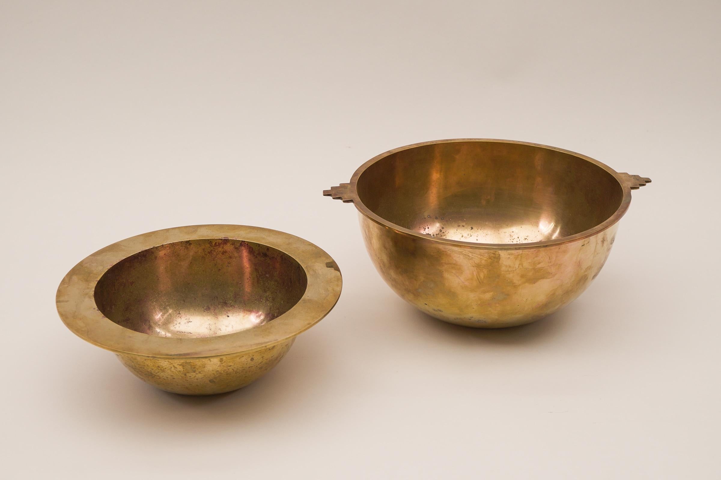 Pair of Lovely Solid Brass Bowls from the 1950s For Sale 12