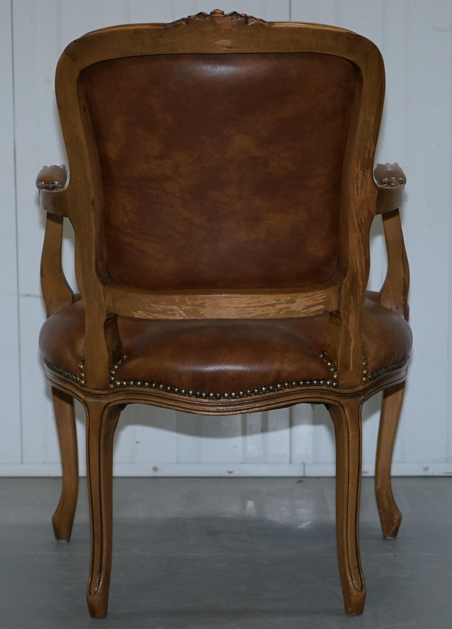 Pair of Lovely Vintage Aged Brown Leather French Louis XVII Fratelli Armchairs 12