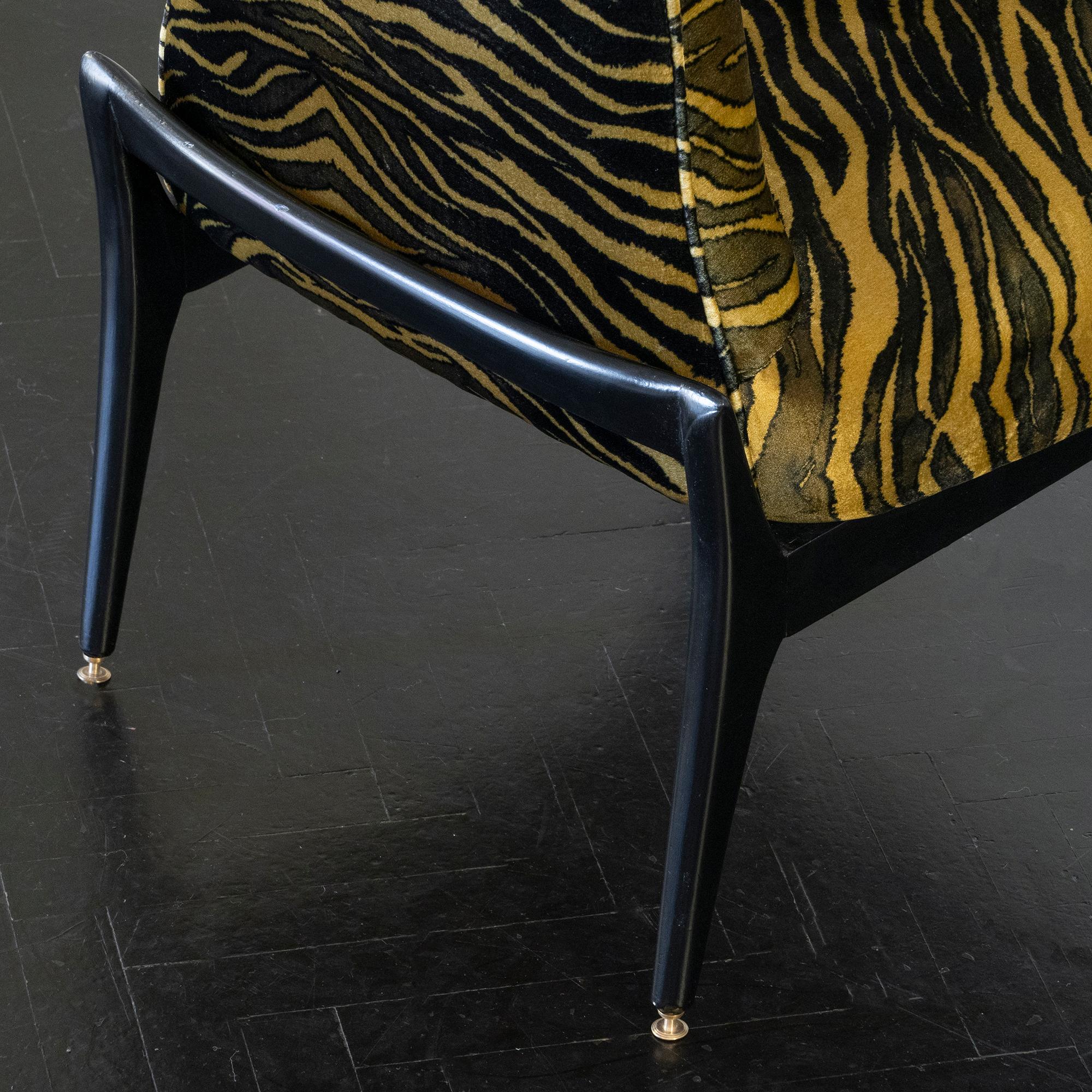 Pair of Low Chairs, Ebonized Mahogany, Print Tiger Silk Velvet, Italy, 1950s In Good Condition In Firenze, IT