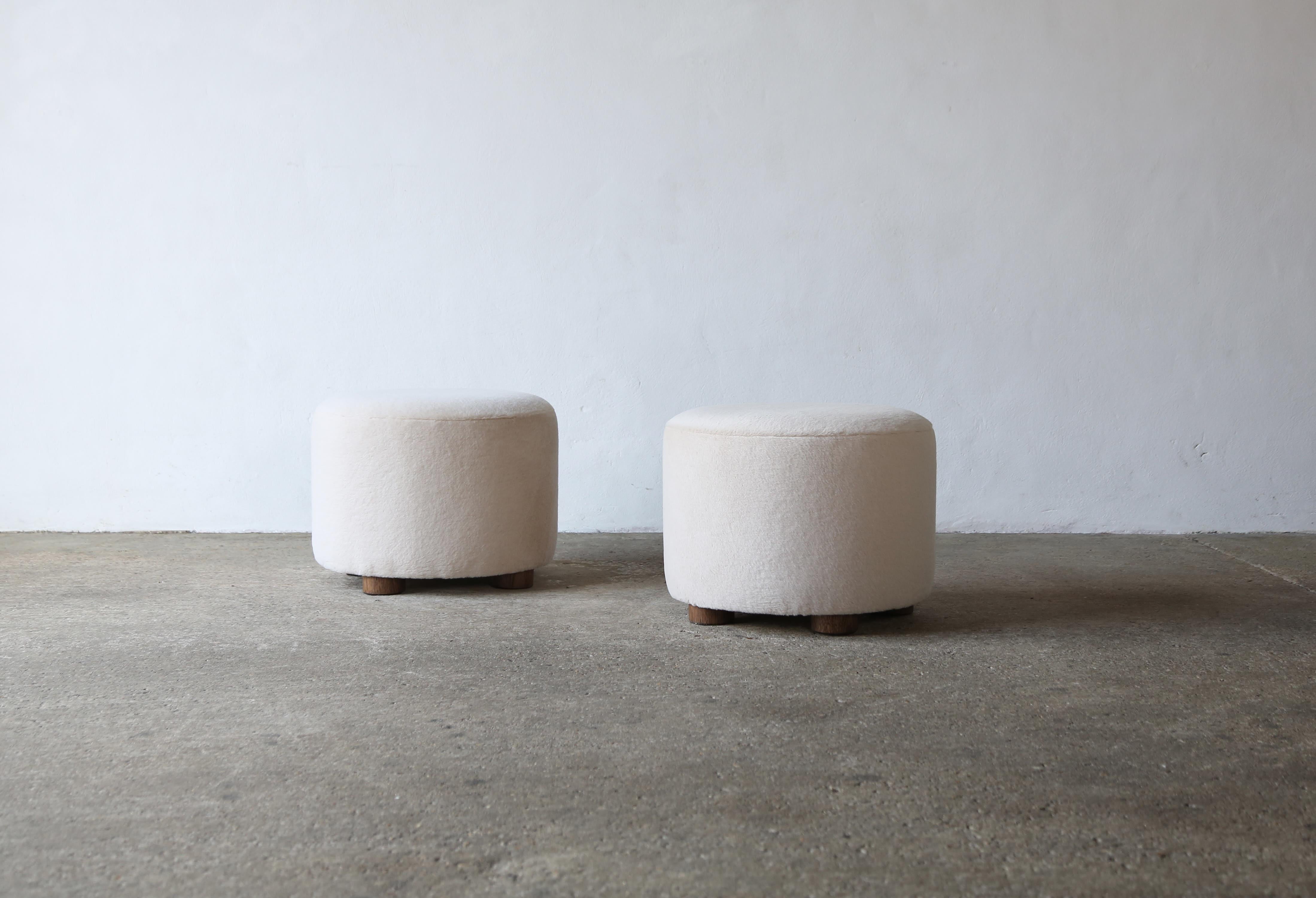 Contemporary Pair of Low Round Ottomans / Footstools in Pure Alpaca For Sale