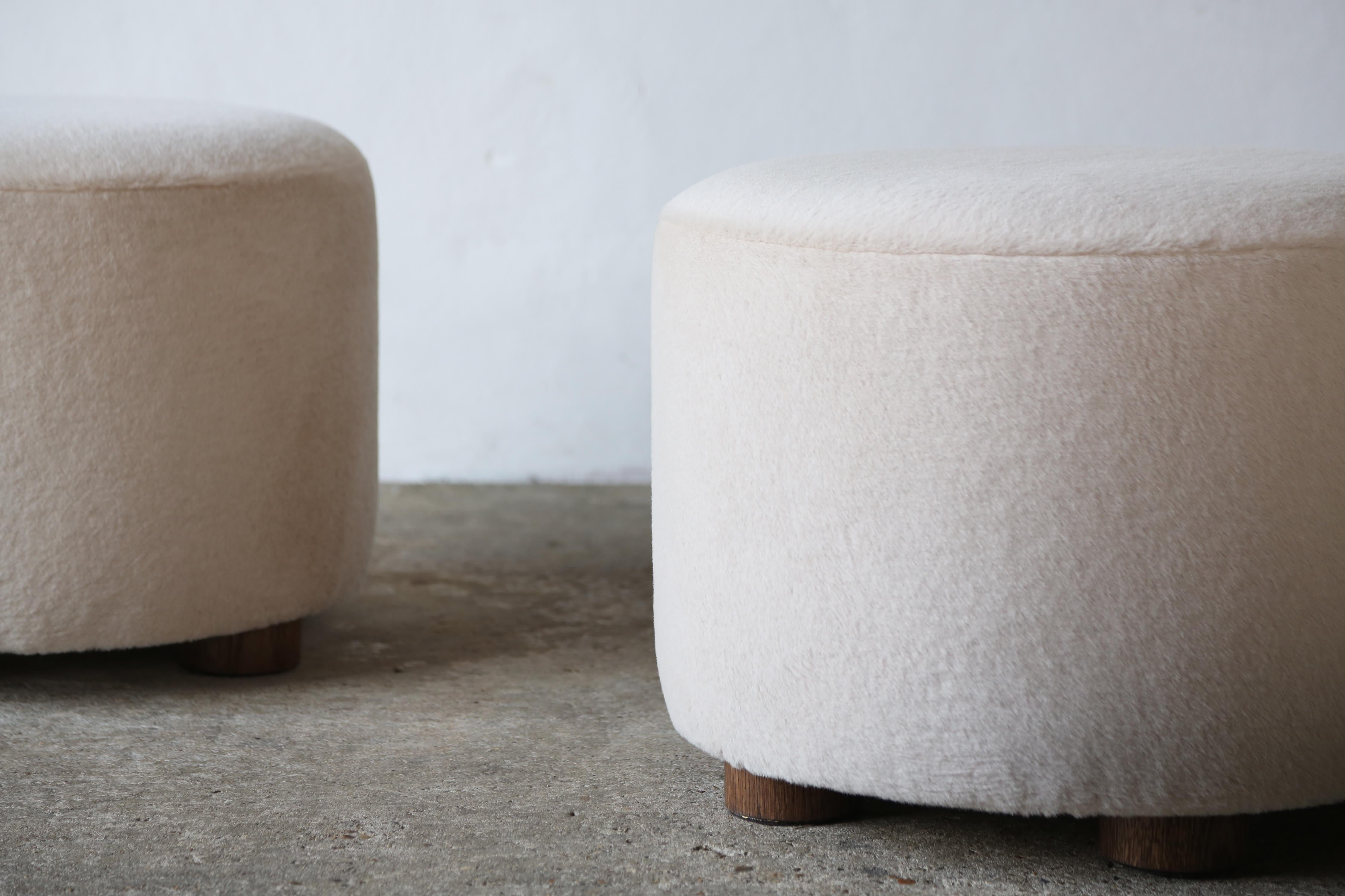 Pair of Low Round Ottomans / Footstools in Pure Alpaca For Sale 1