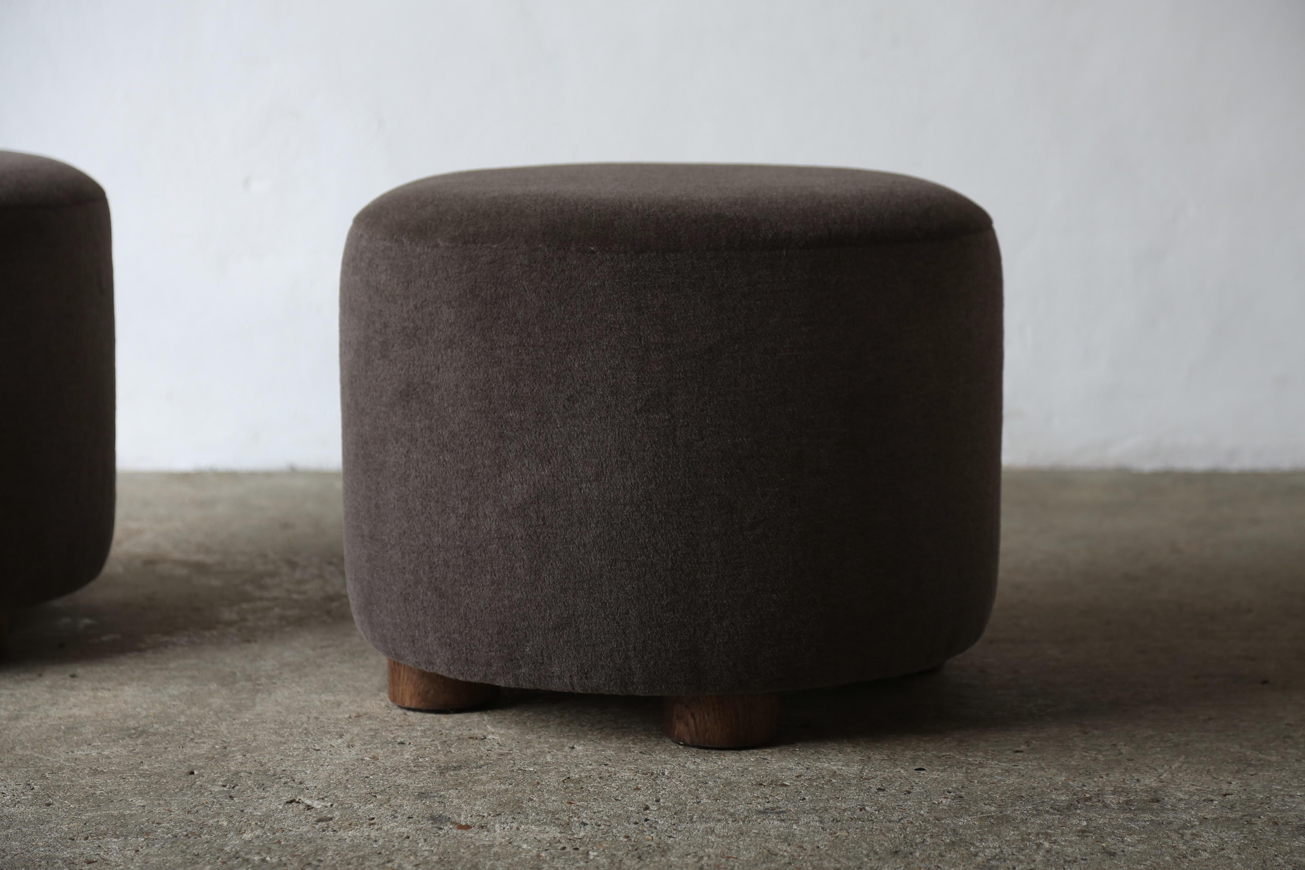 Pair of Low Round Ottomans / Footstools in Pure Dark Brown Alpaca For Sale 1