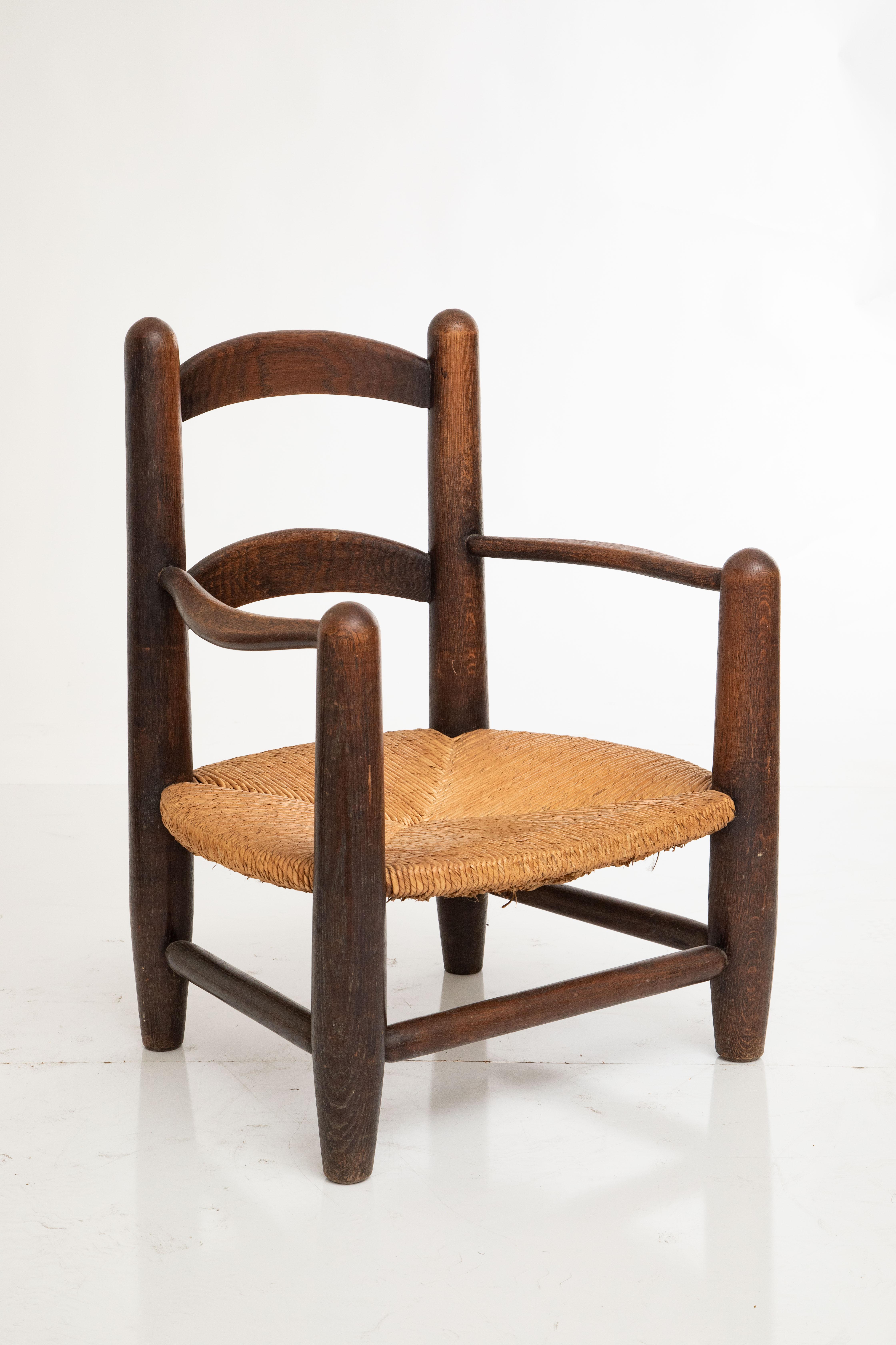 Pair of Oak and Rush Seats Armchairs, France, 1950's In Good Condition For Sale In Miami, FL