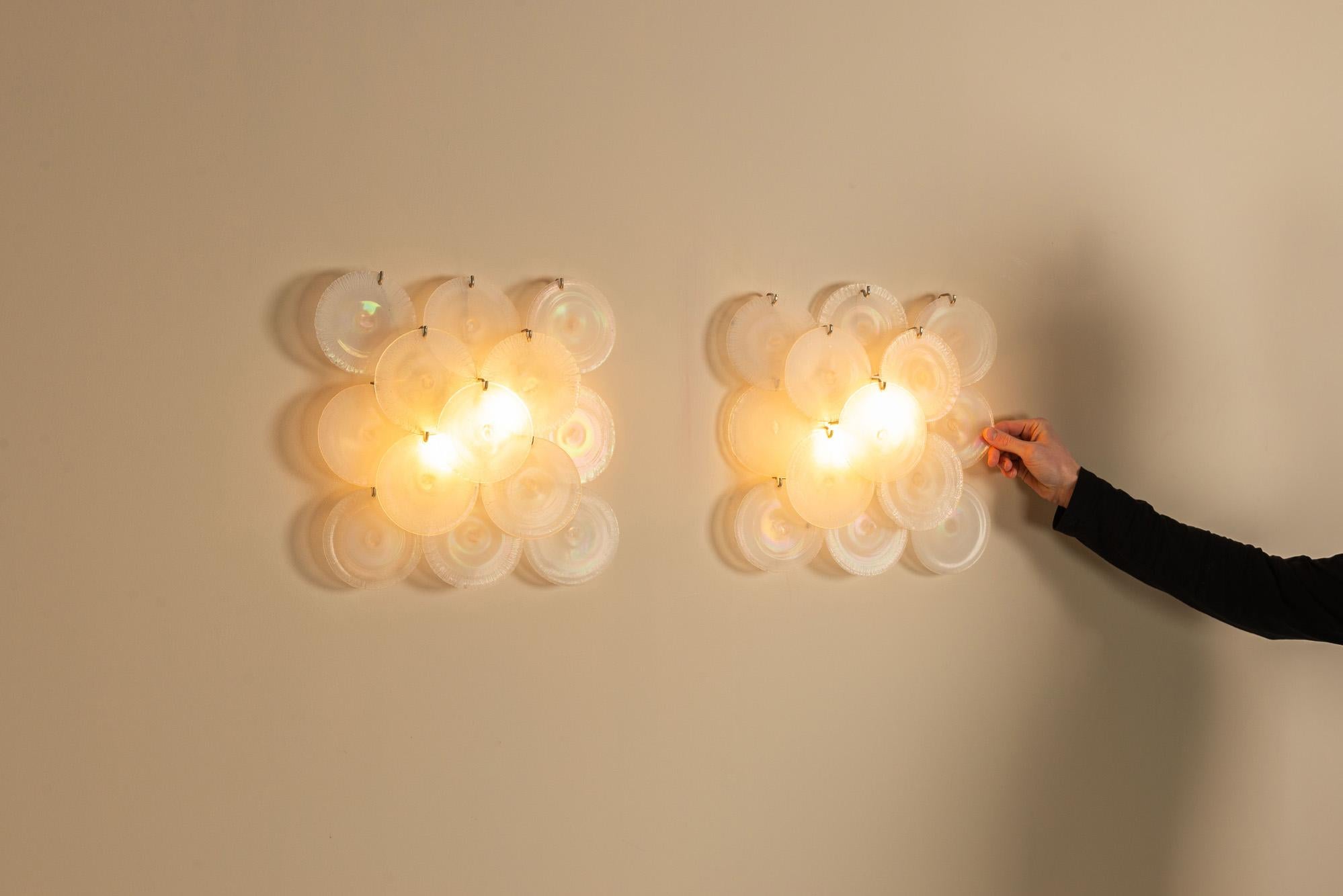 Pareja de apliques LP 235 de Carlo Nason para Mazzega, Italia1970s Holandés en venta