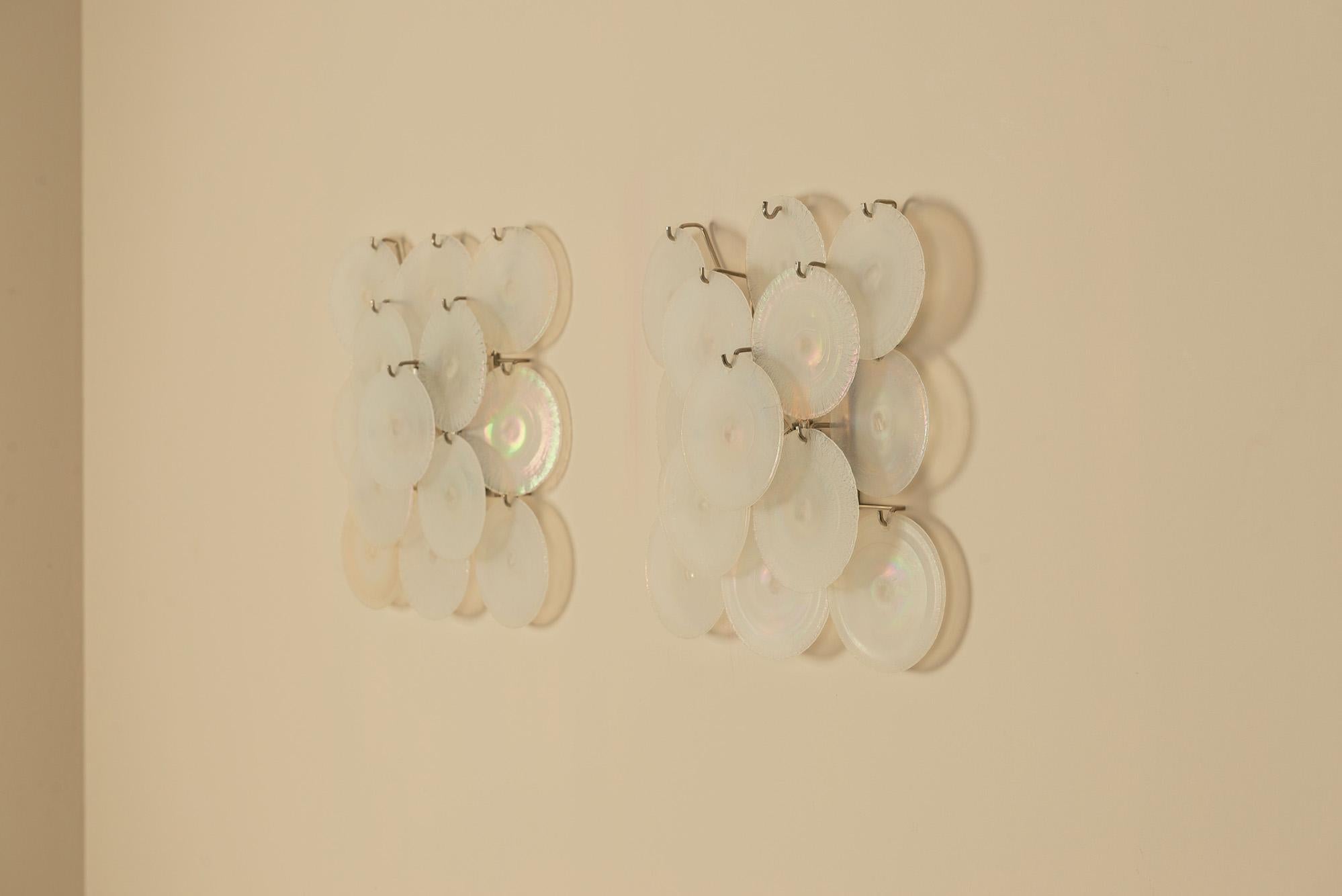 Pareja de apliques LP 235 de Carlo Nason para Mazzega, Italia1970s finales del siglo XX en venta